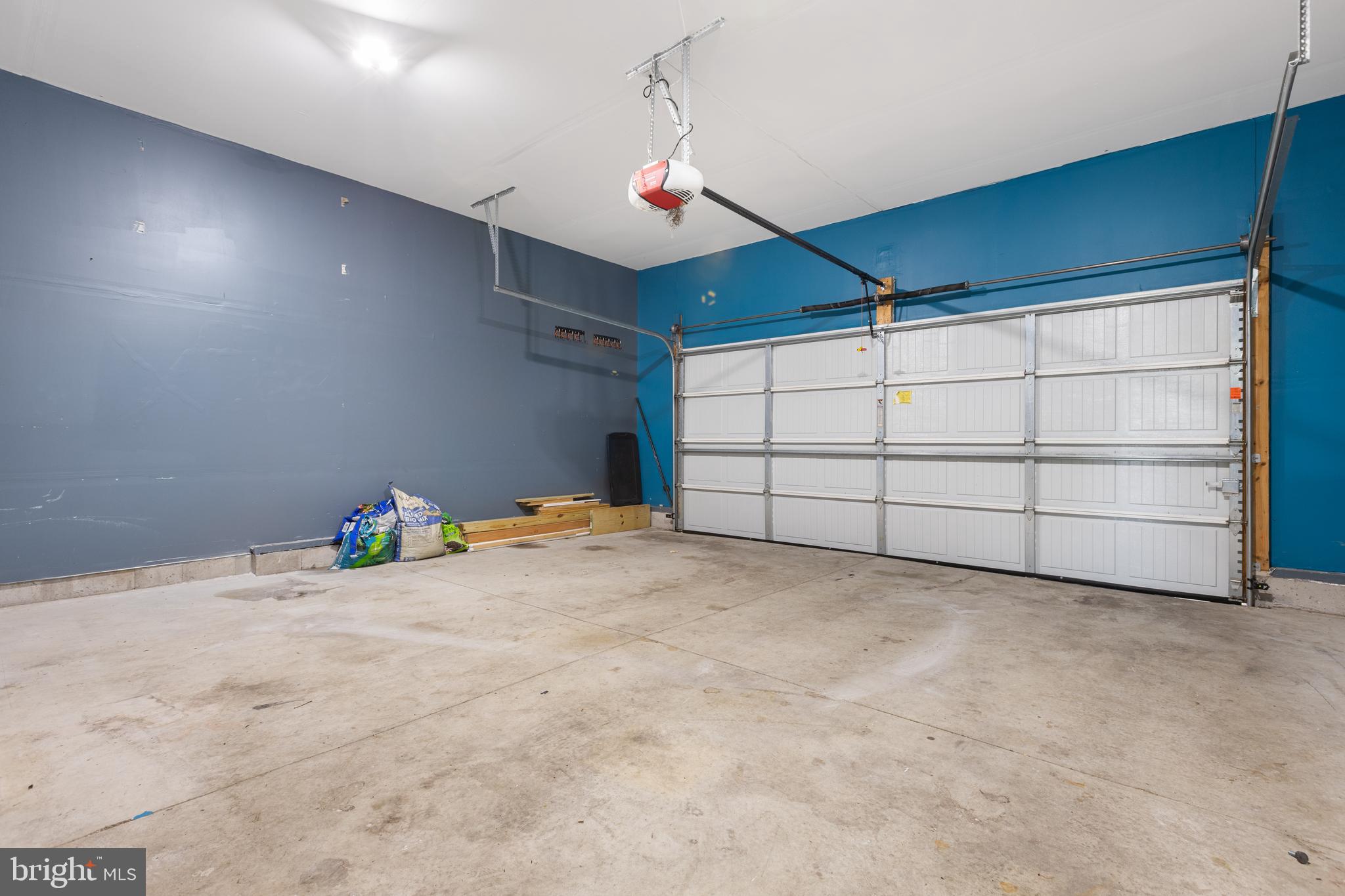 180 KINGSMILL DRIVE