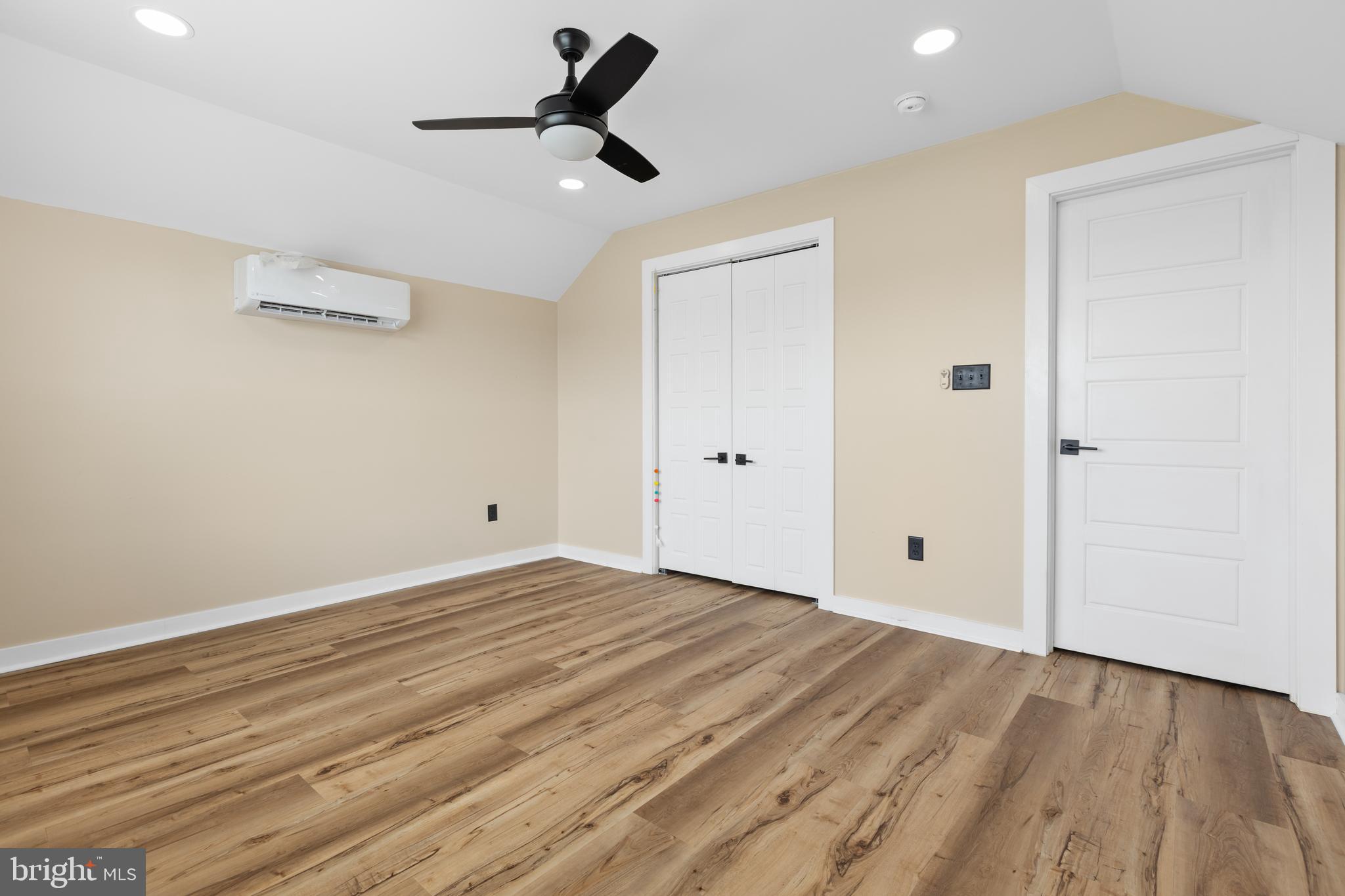 180 KINGSMILL DRIVE