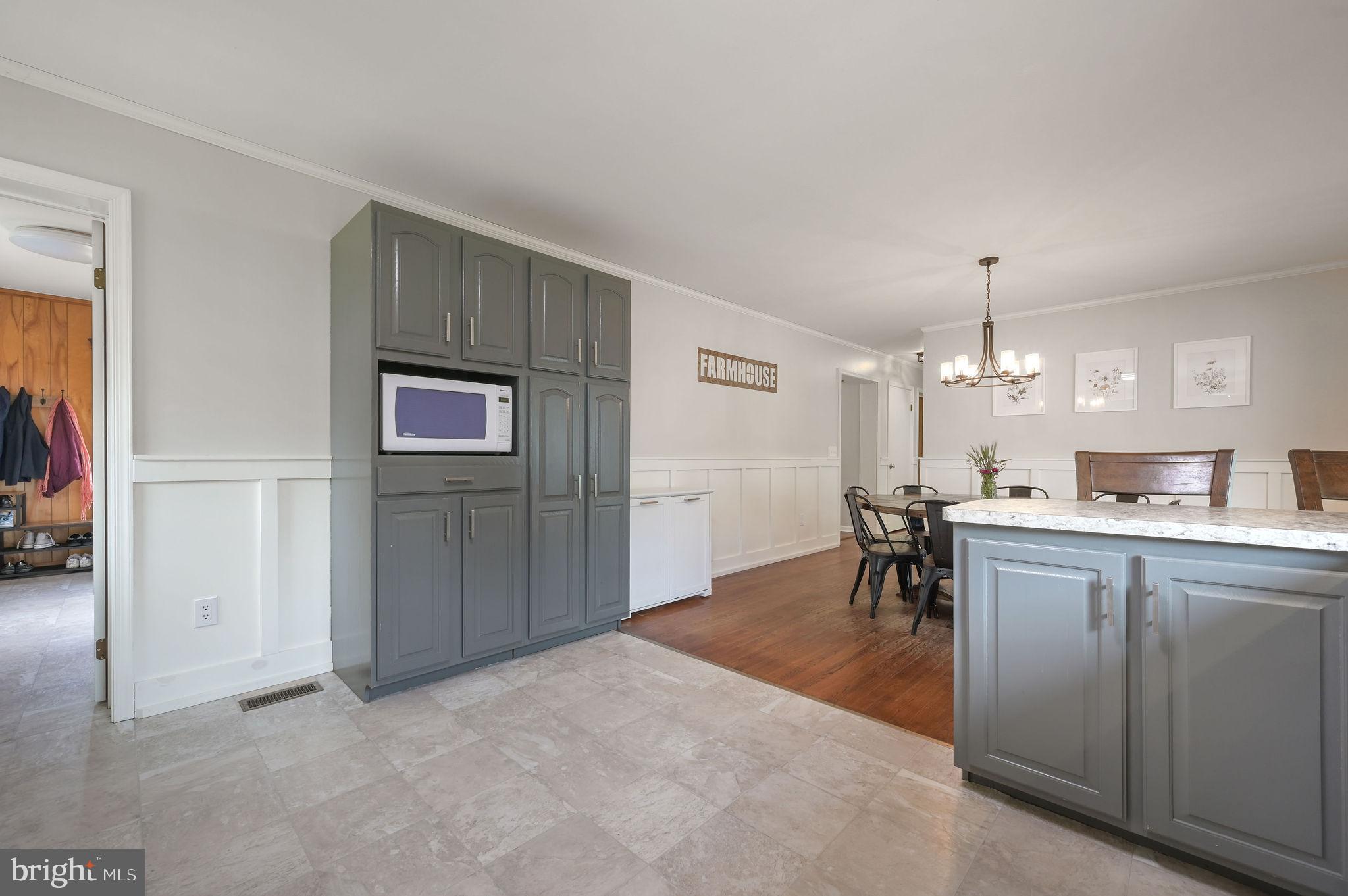 421 ANDREWVILLE ROAD