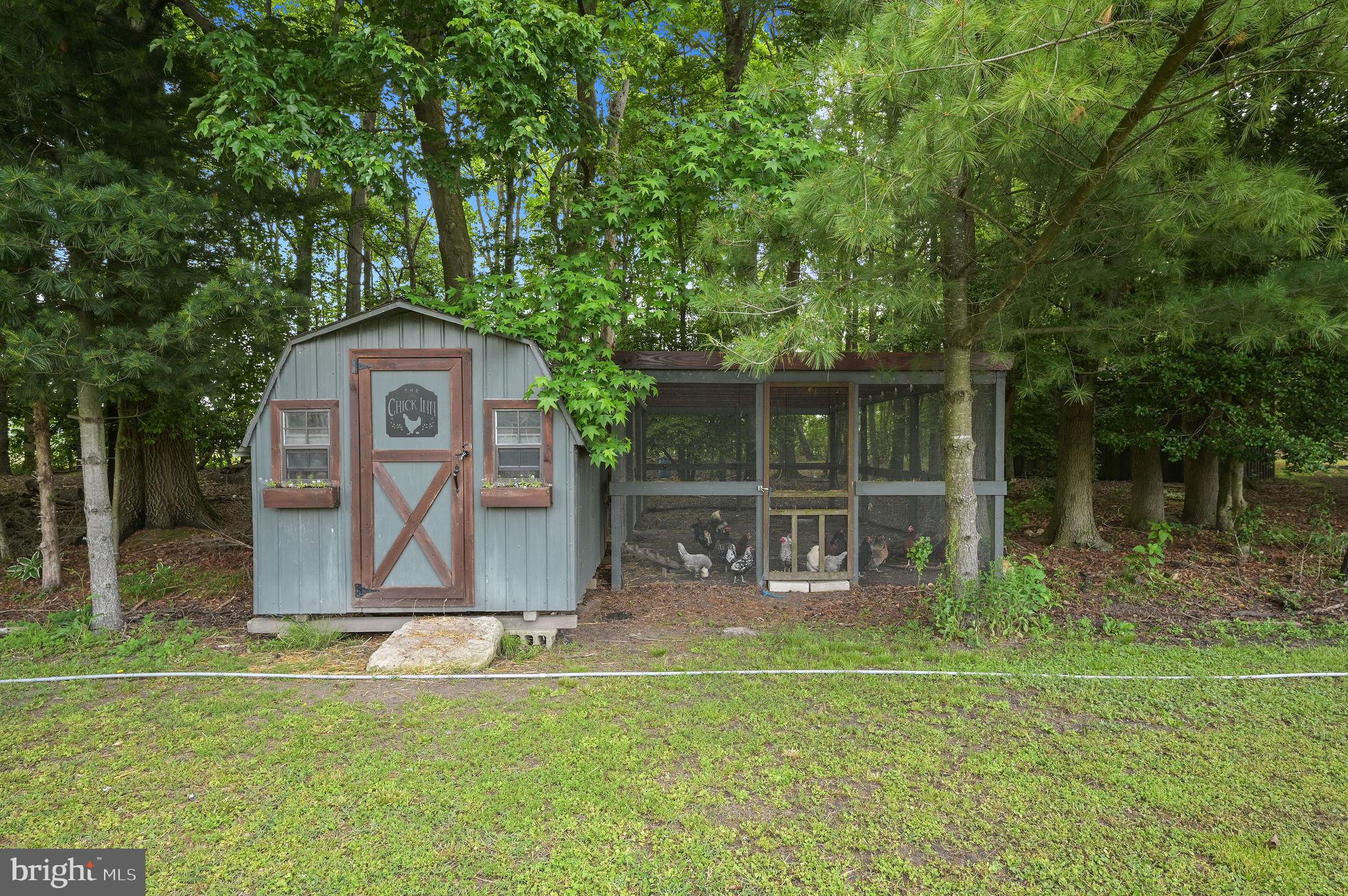 421 ANDREWVILLE ROAD