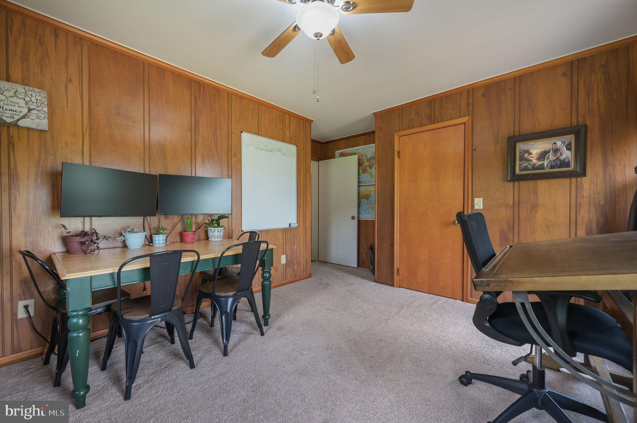 421 ANDREWVILLE ROAD