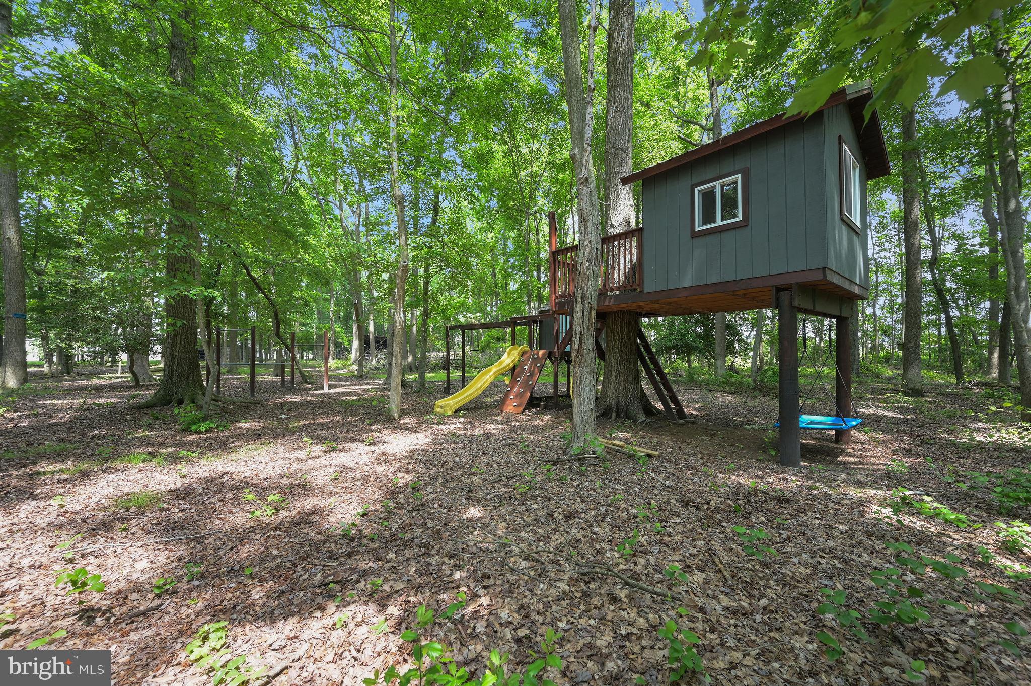 421 ANDREWVILLE ROAD