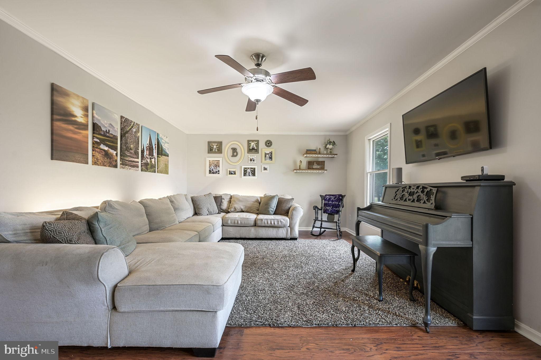 421 ANDREWVILLE ROAD