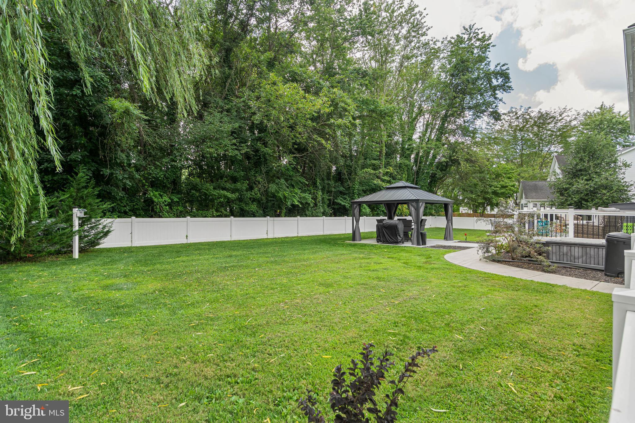 118 HOMESTEAD DRIVE