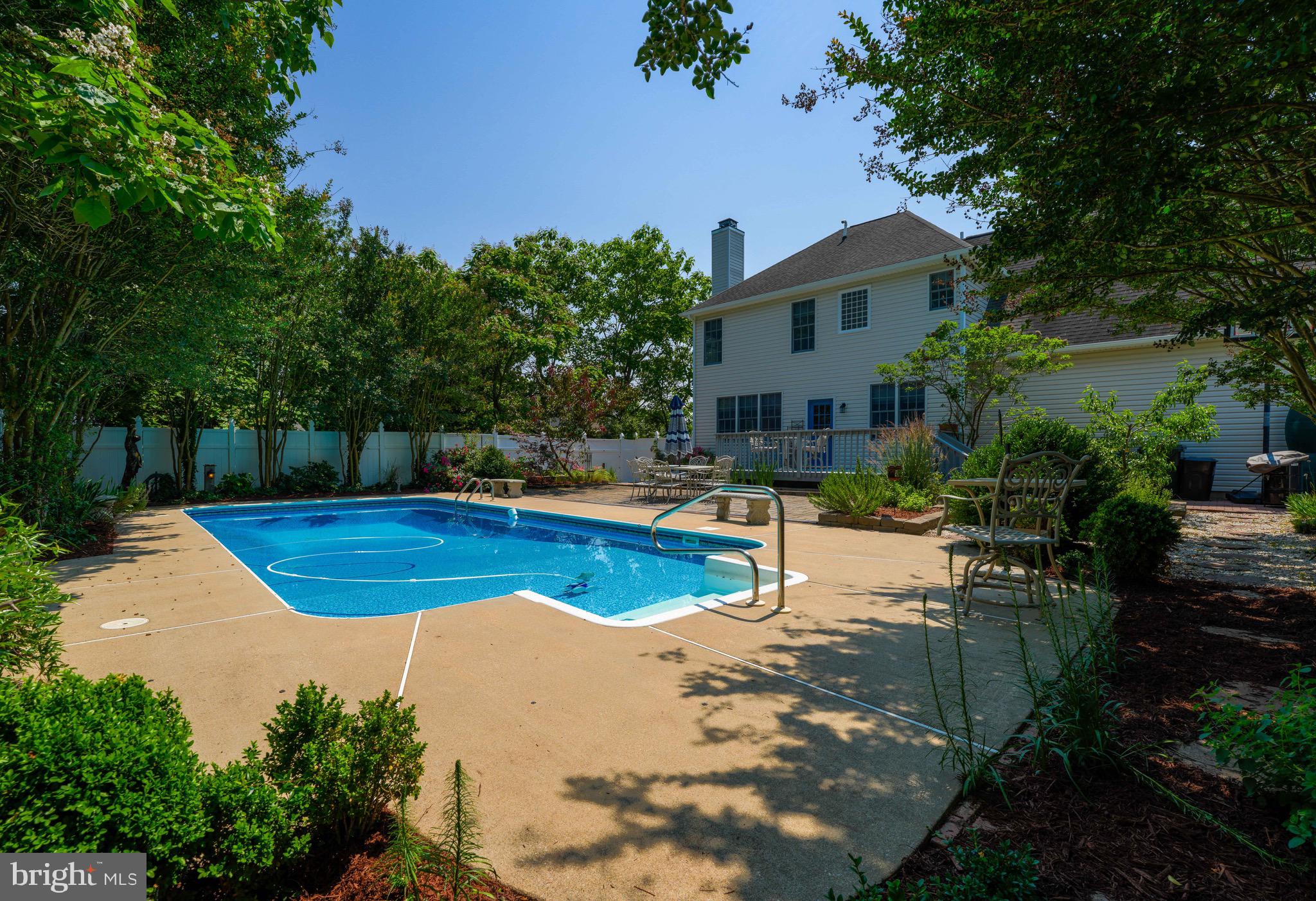 34 N ERIN AVENUE