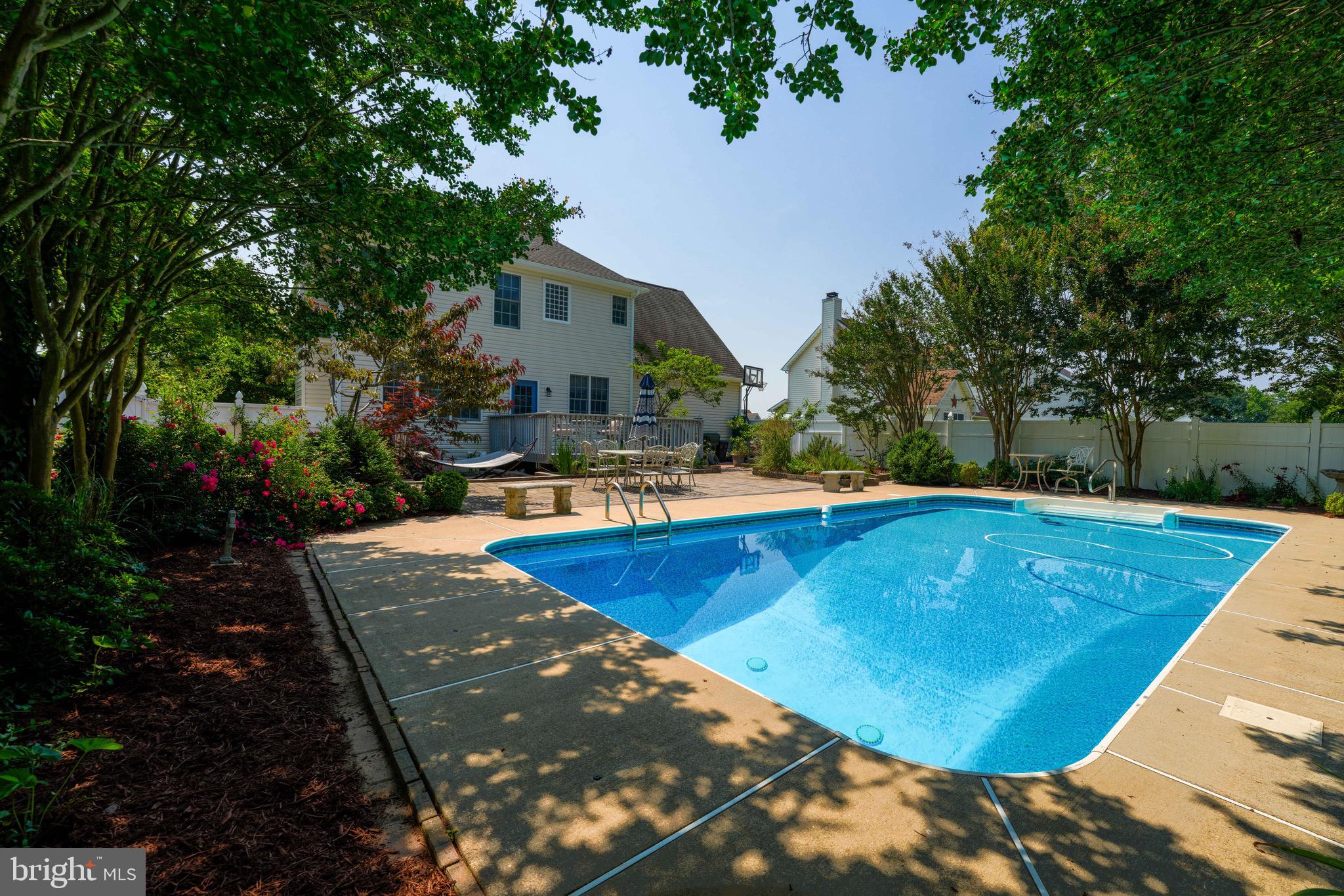 34 N ERIN AVENUE