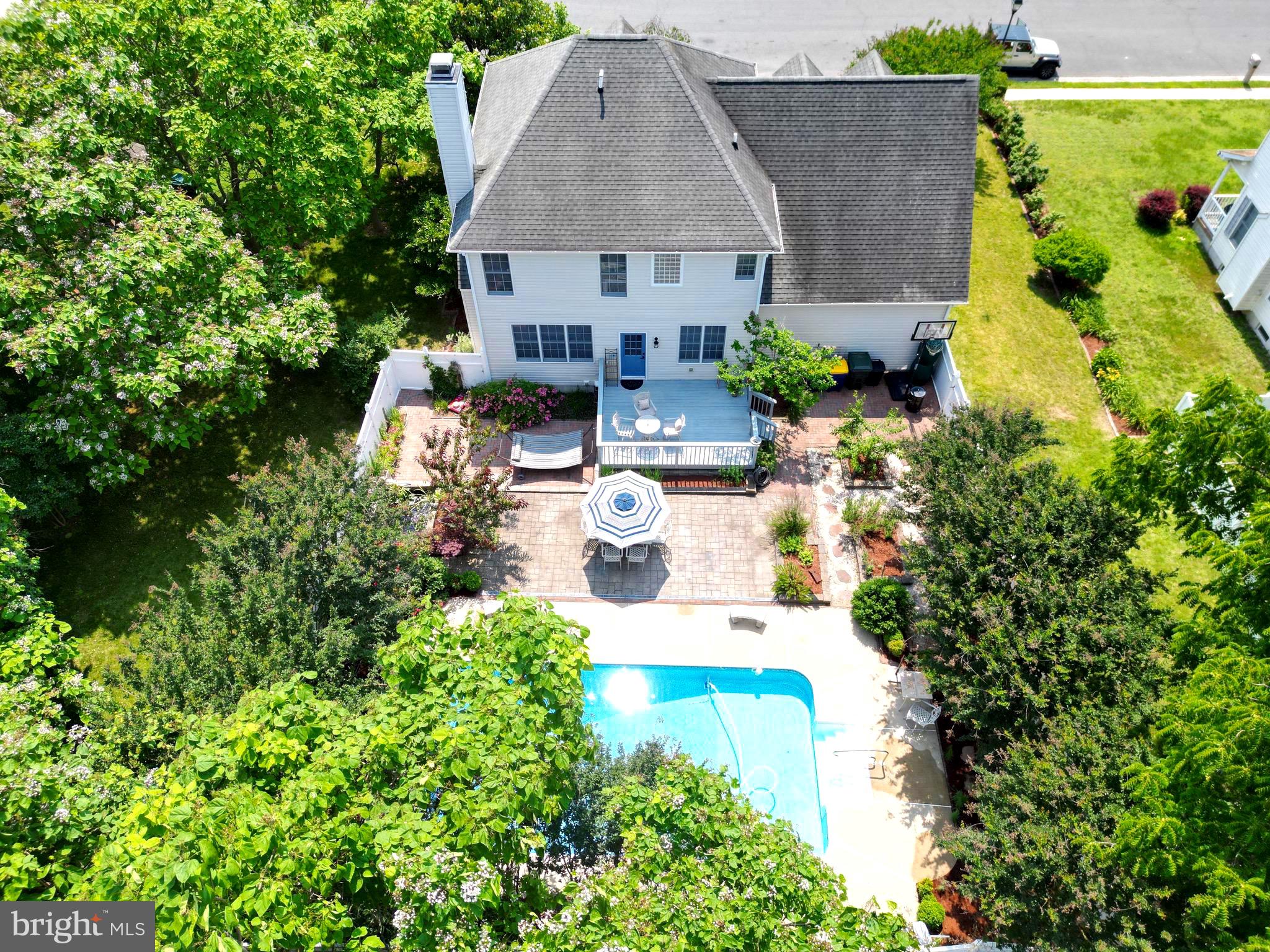 34 N ERIN AVENUE