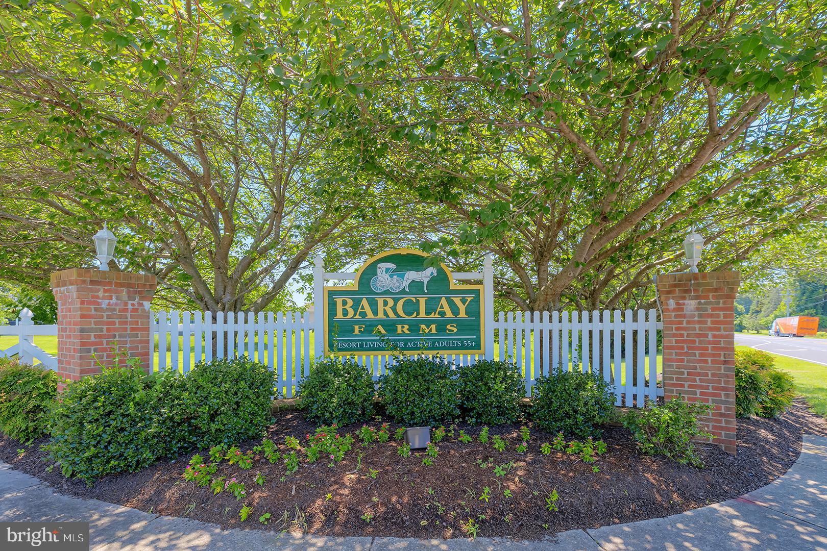 55 N KNIGHT LANE