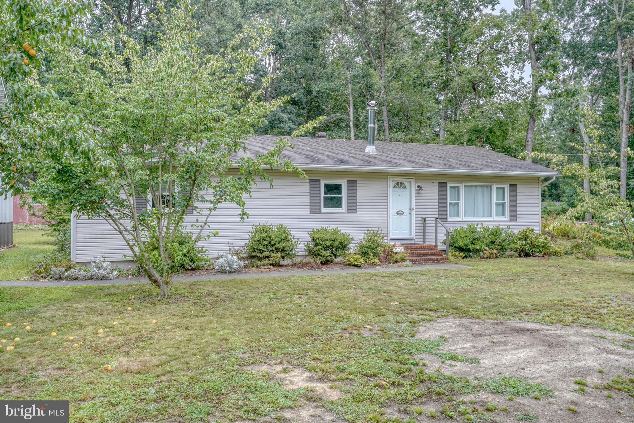 803 NE 10TH STREET