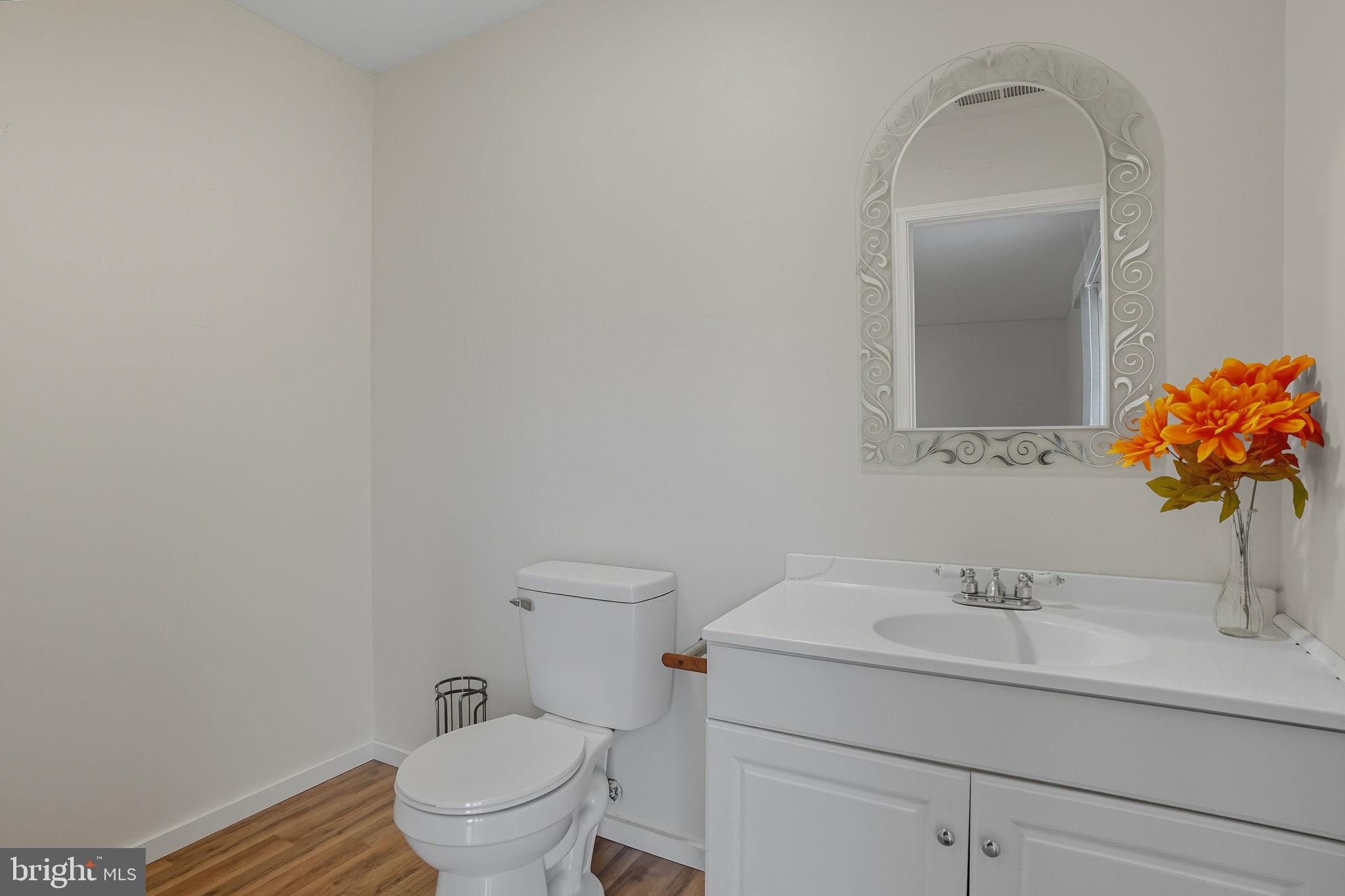 175 LEXINGTON PLACE
