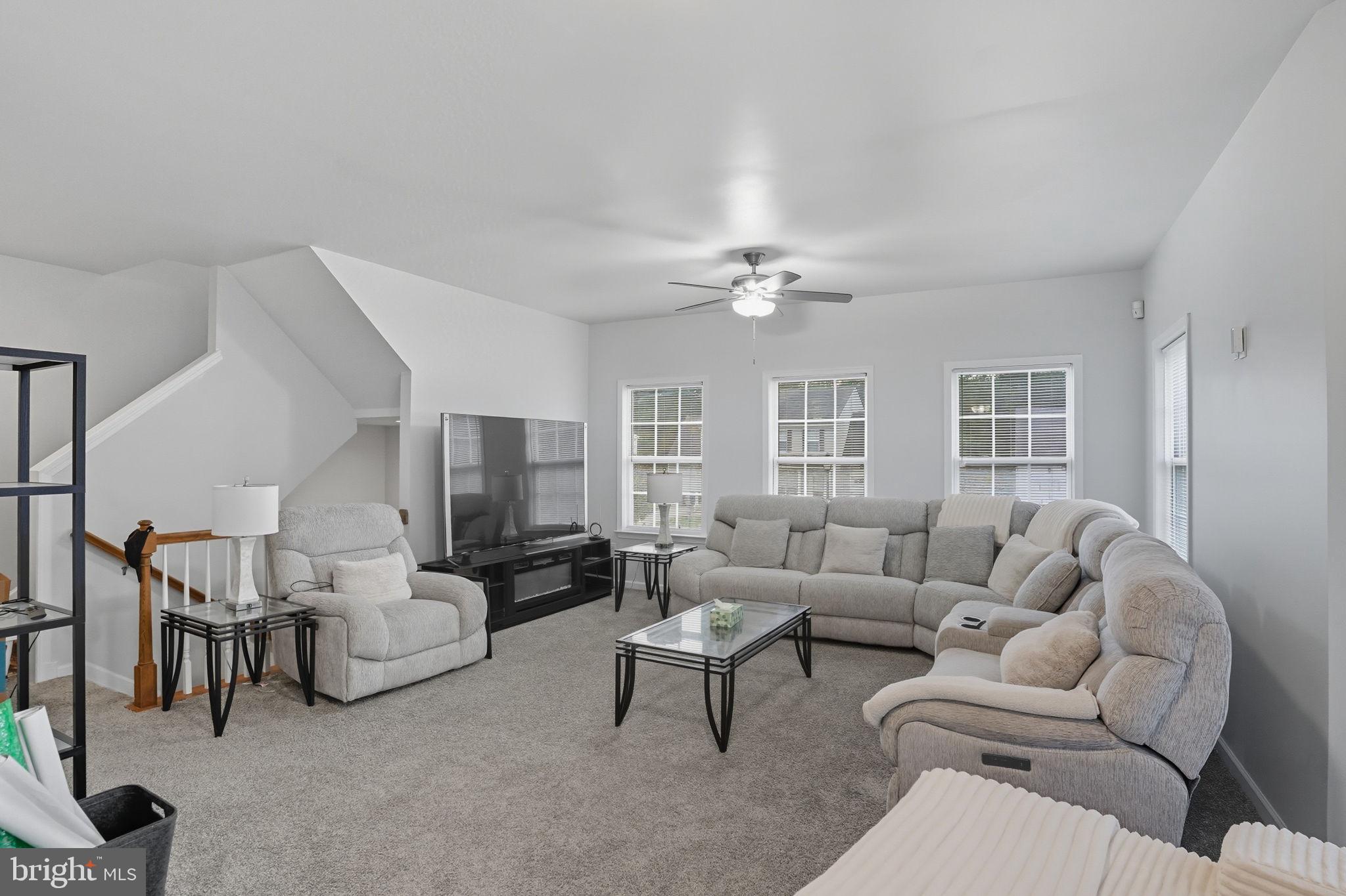 175 LEXINGTON PLACE
