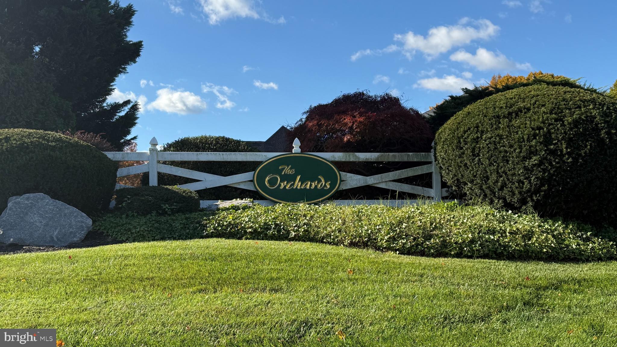 229 APPLE BLOSSOM DRIVE