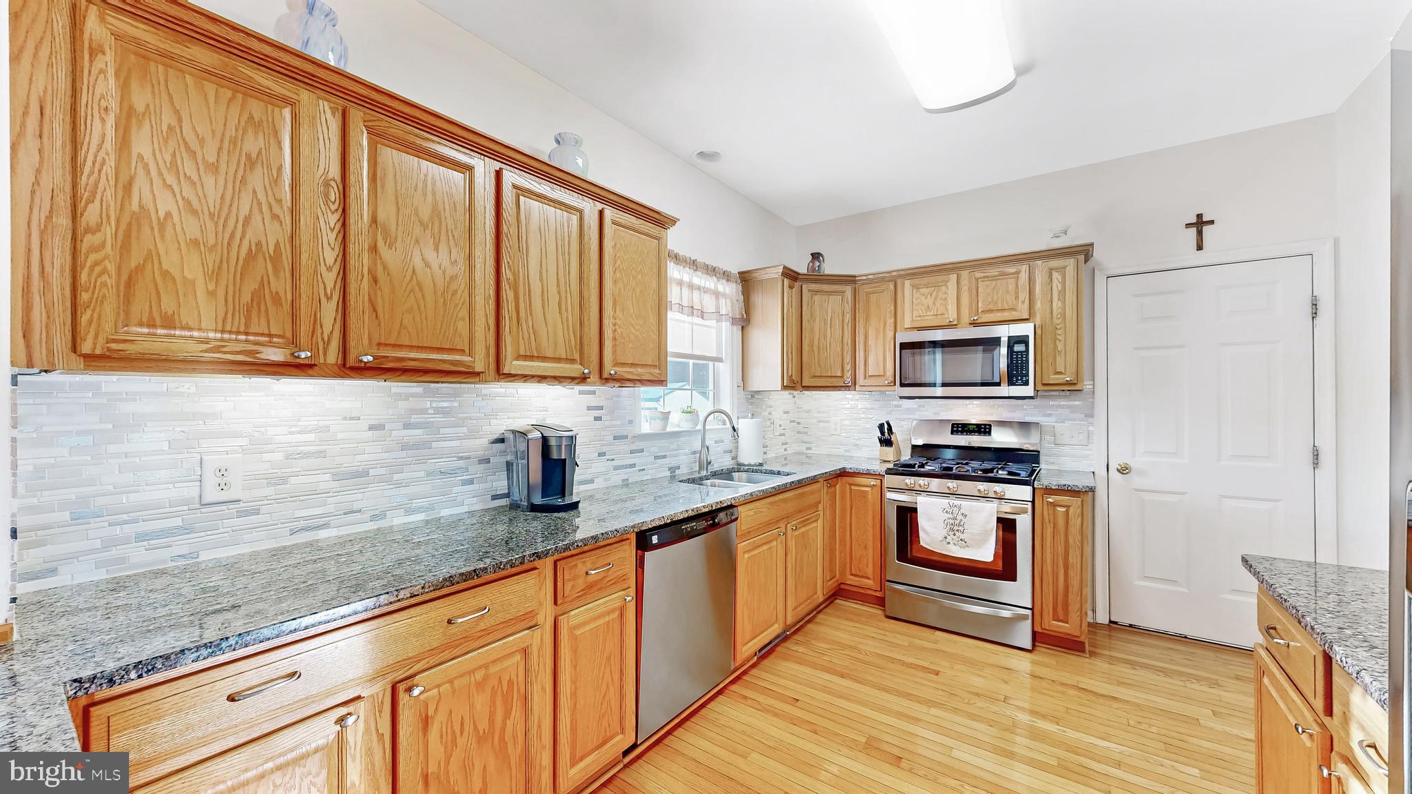 229 APPLE BLOSSOM DRIVE