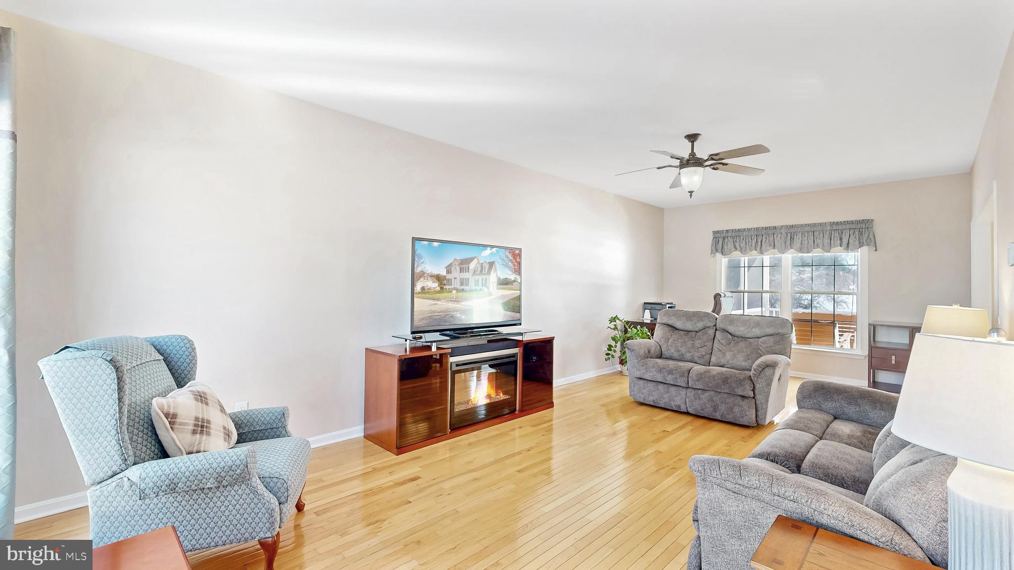 229 APPLE BLOSSOM DRIVE