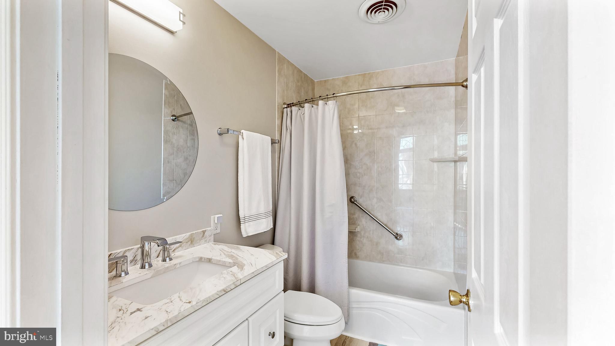 229 APPLE BLOSSOM DRIVE