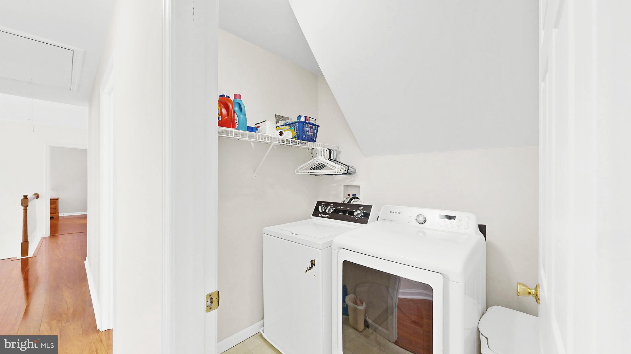 229 APPLE BLOSSOM DRIVE