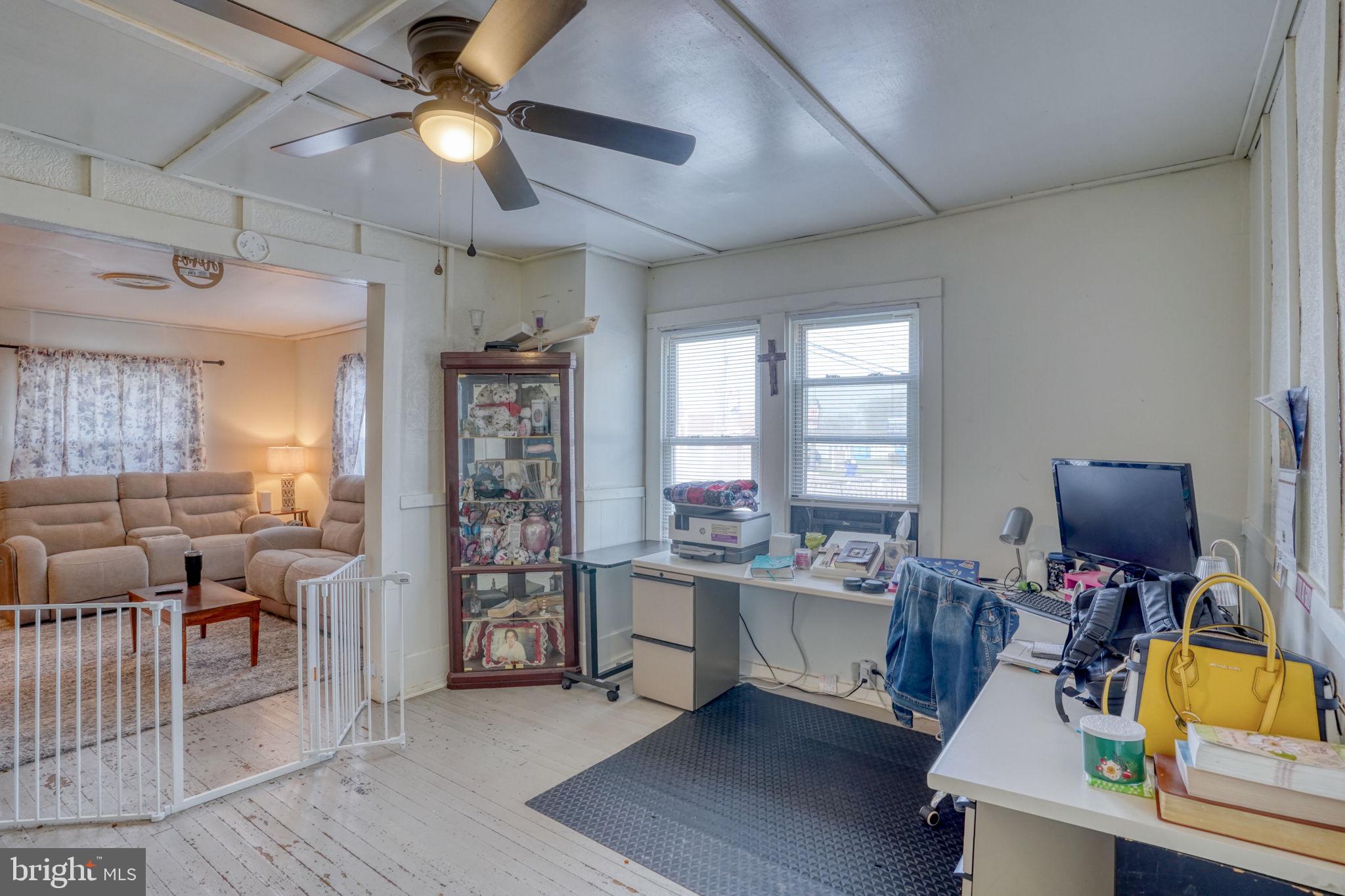 23-25 CLARK STREET