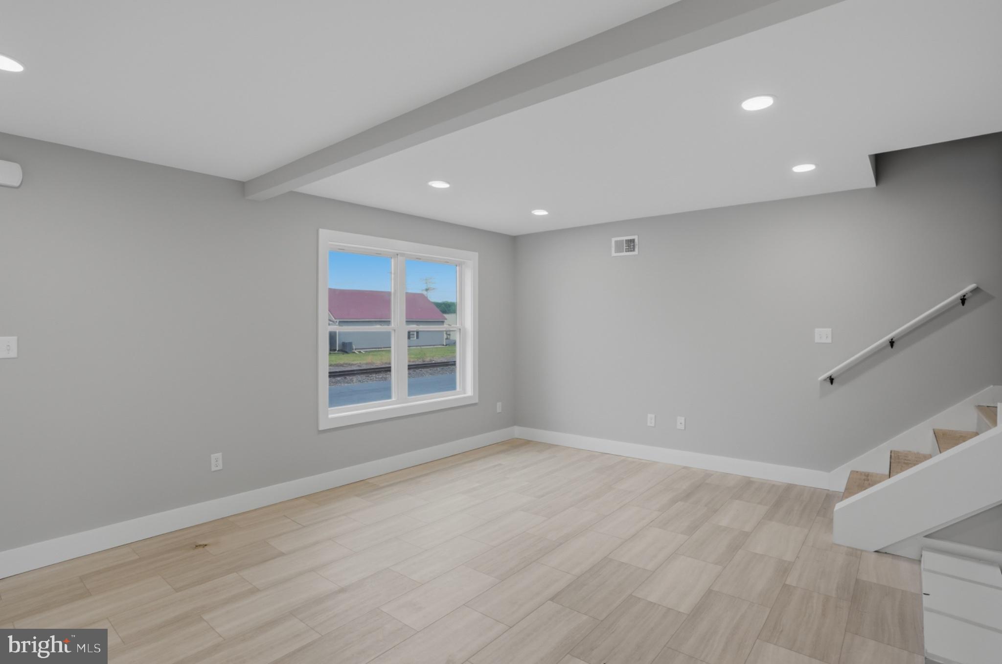 117 RAILROAD AVENUE