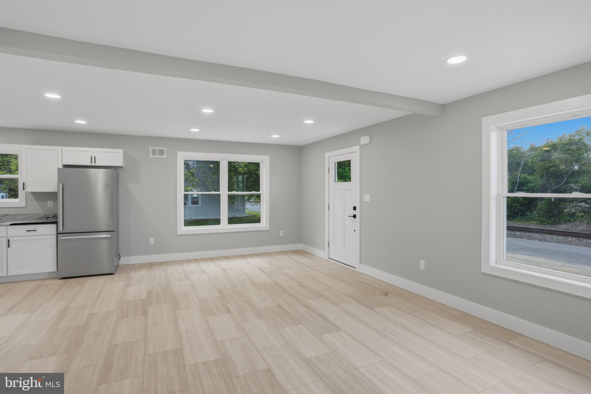 117 RAILROAD AVENUE
