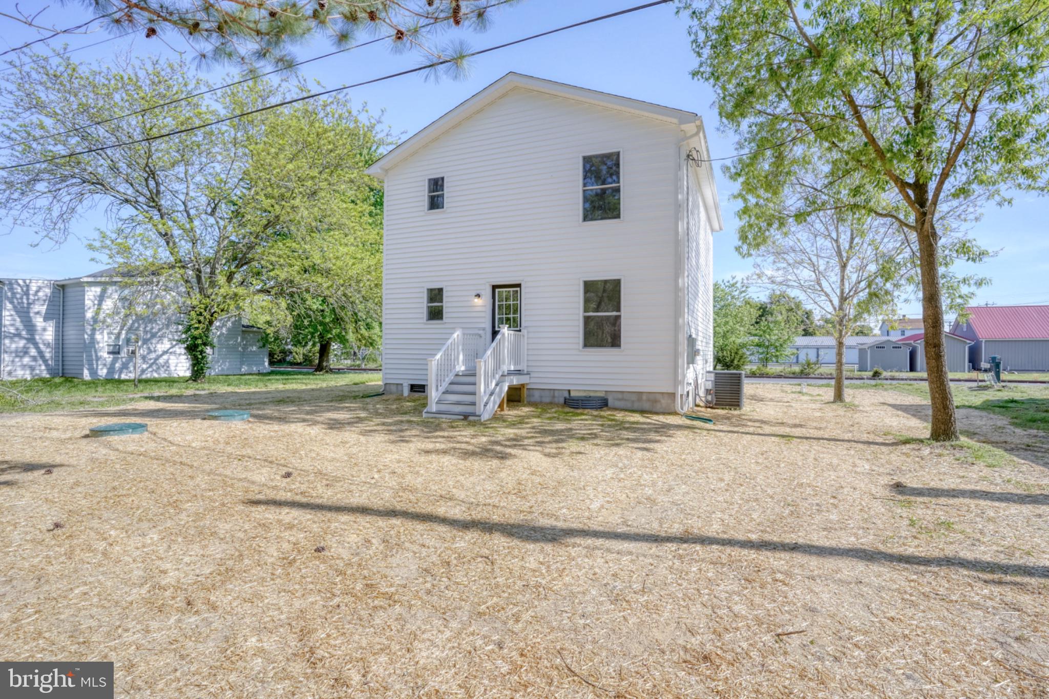 117 RAILROAD AVENUE