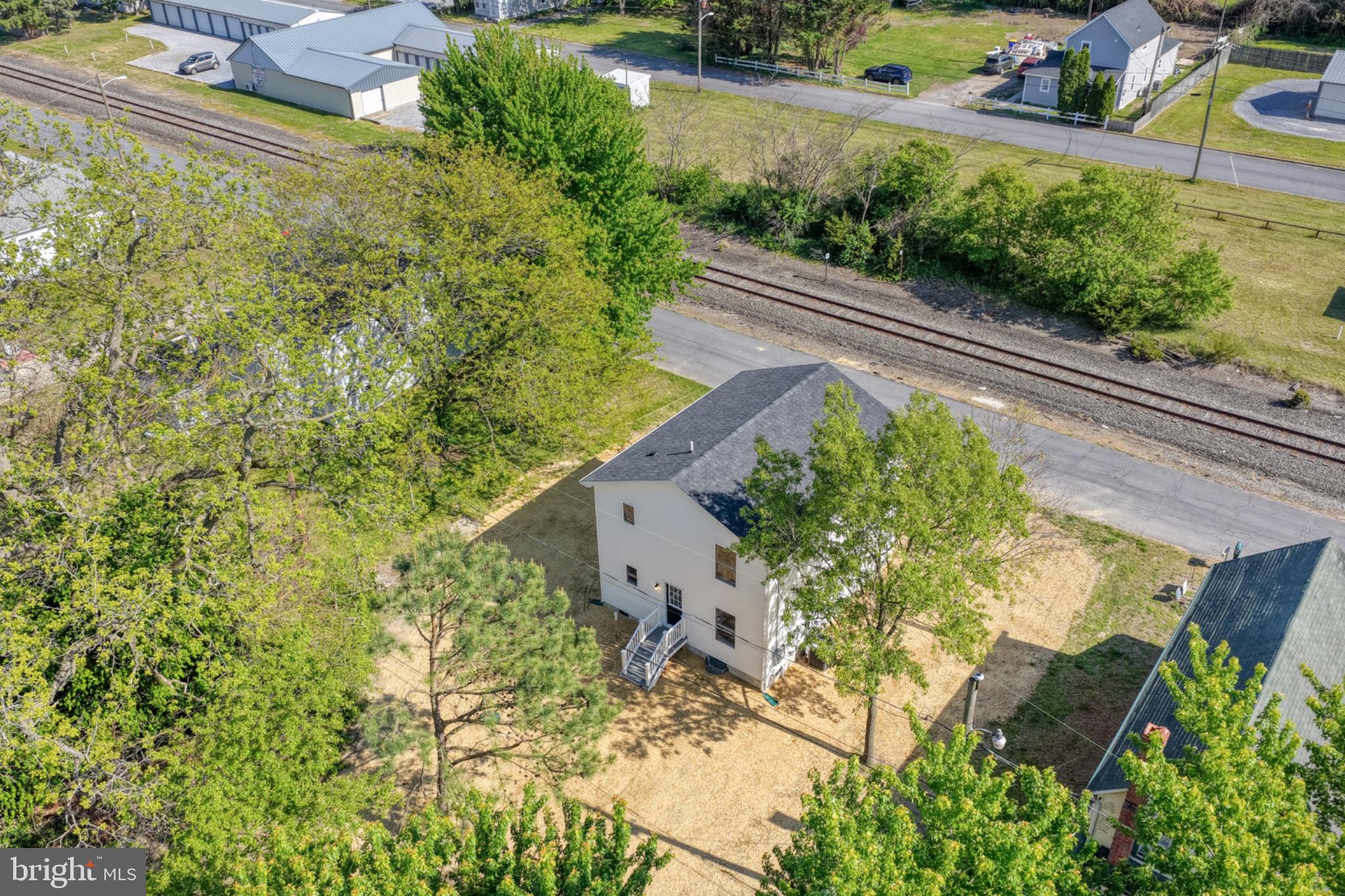 117 RAILROAD AVENUE
