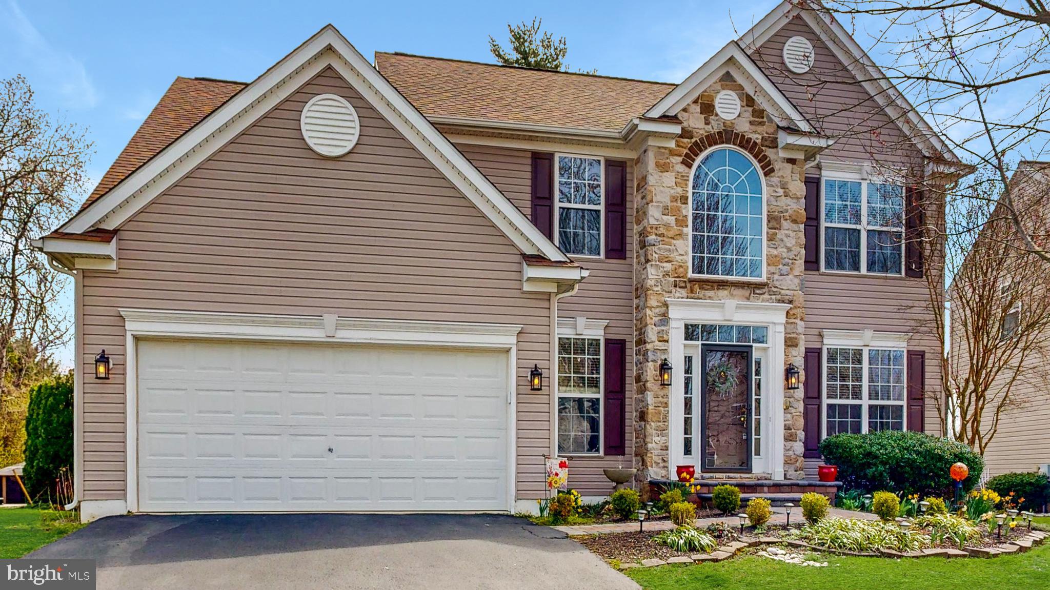 511 FLORENCE FIELDS LANE