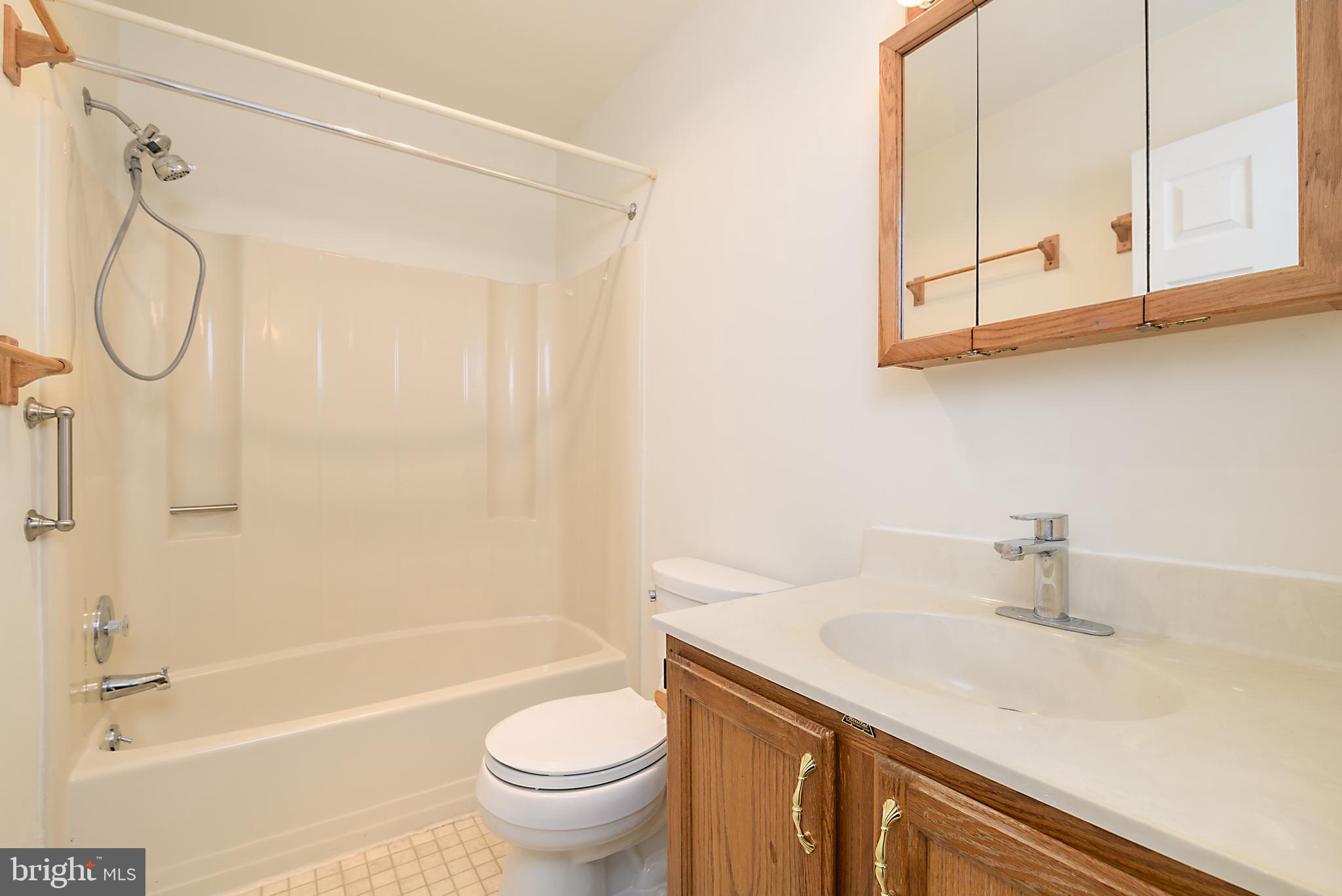 520 SPARROW COURT