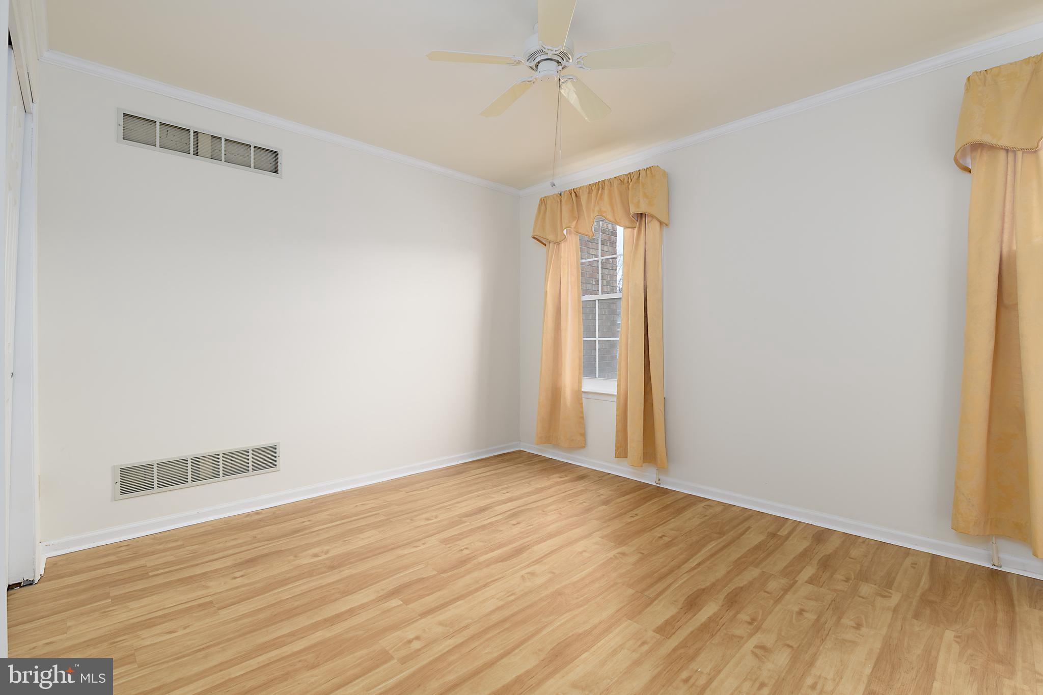 520 SPARROW COURT