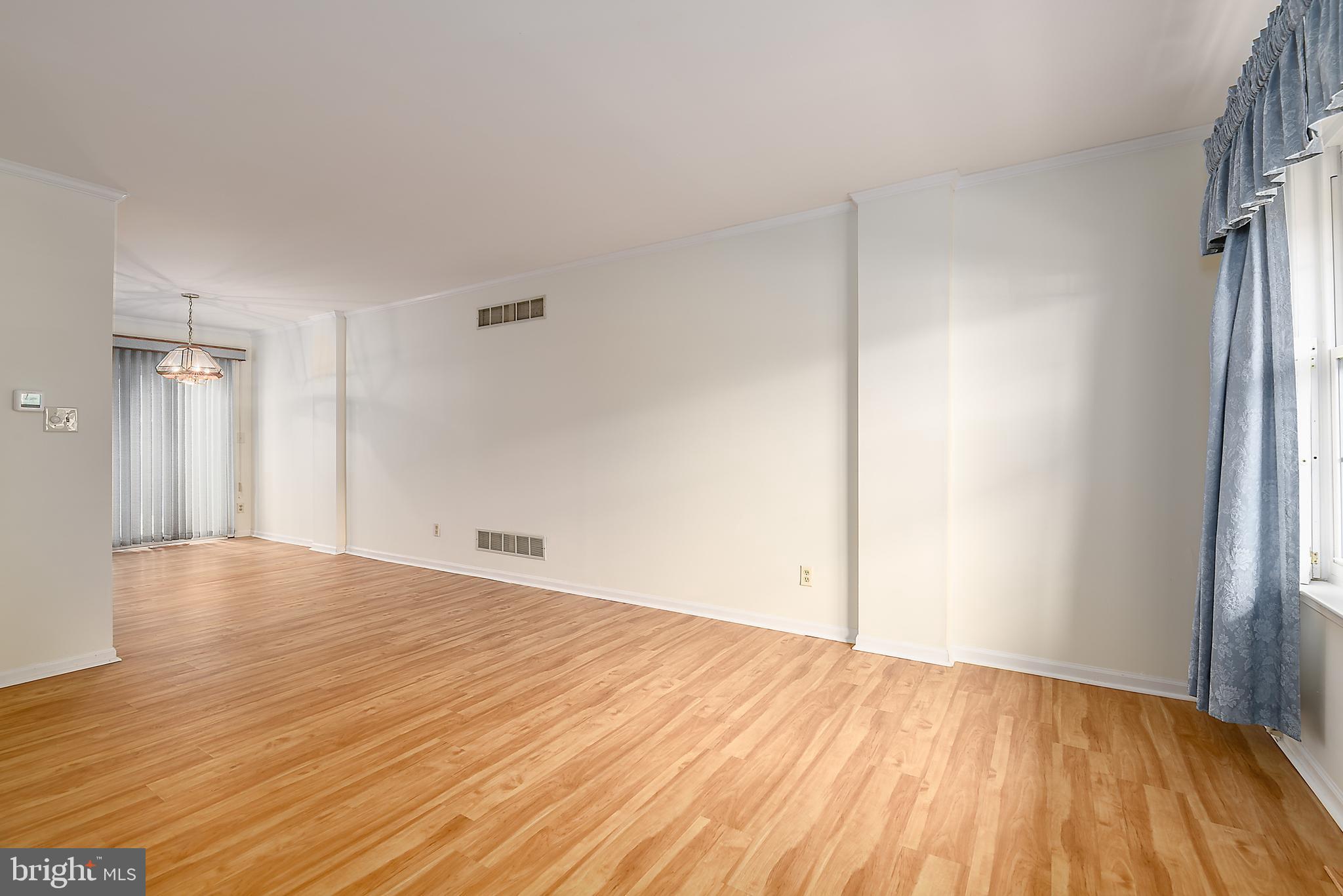 520 SPARROW COURT