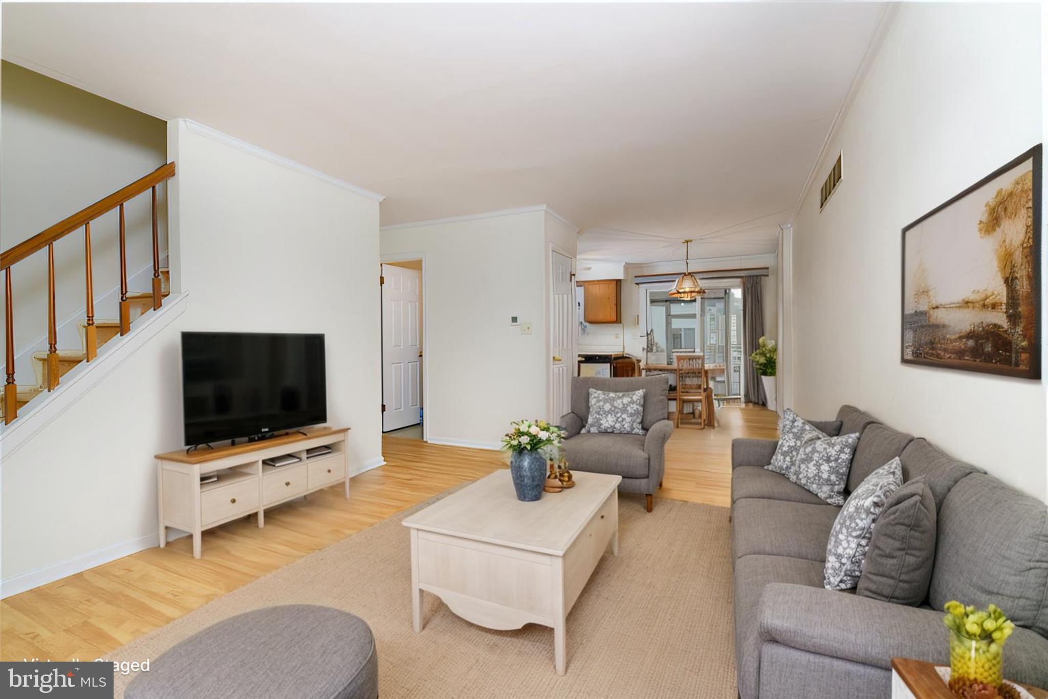 520 SPARROW COURT