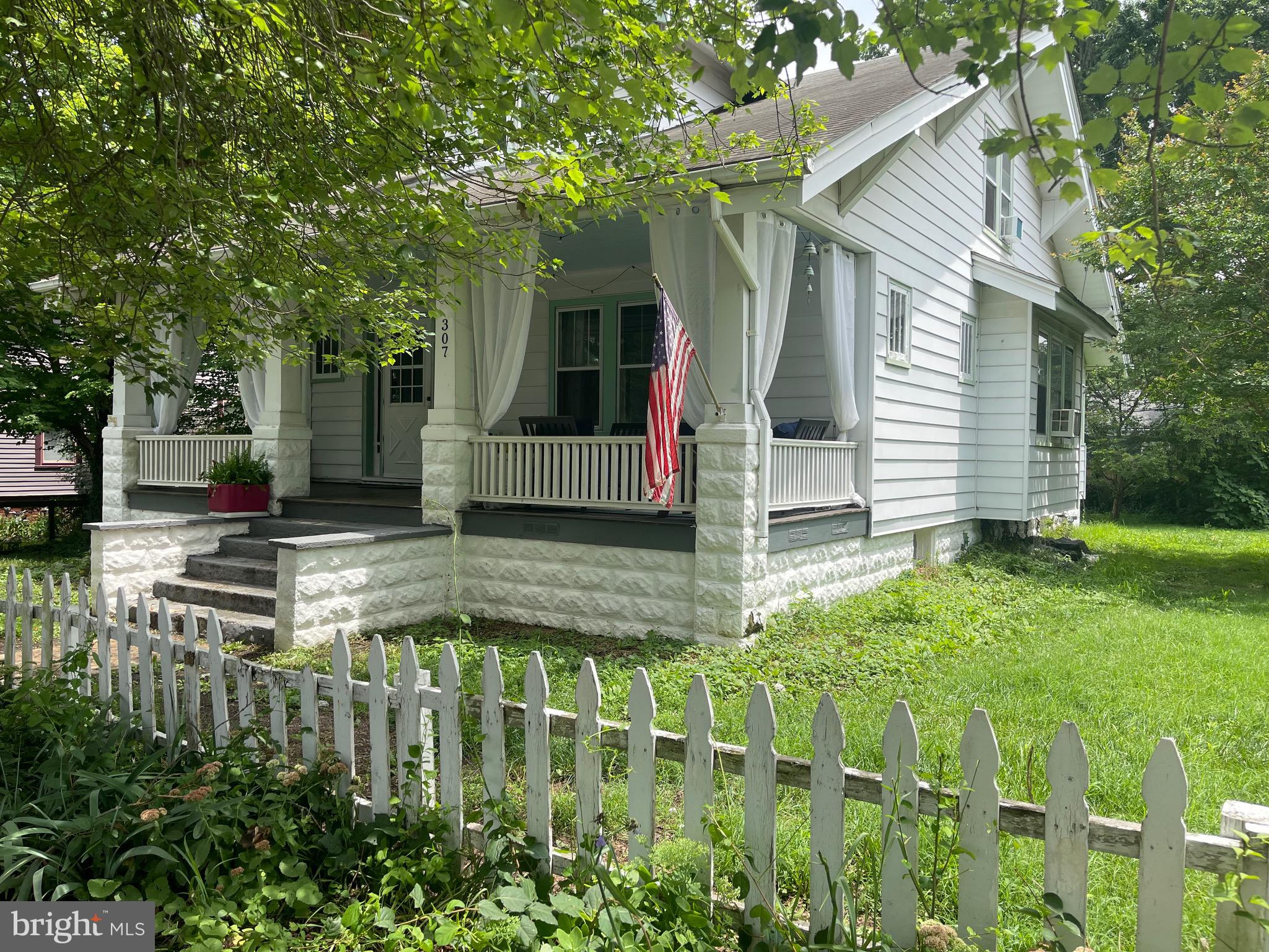 307 CLINTON STREET