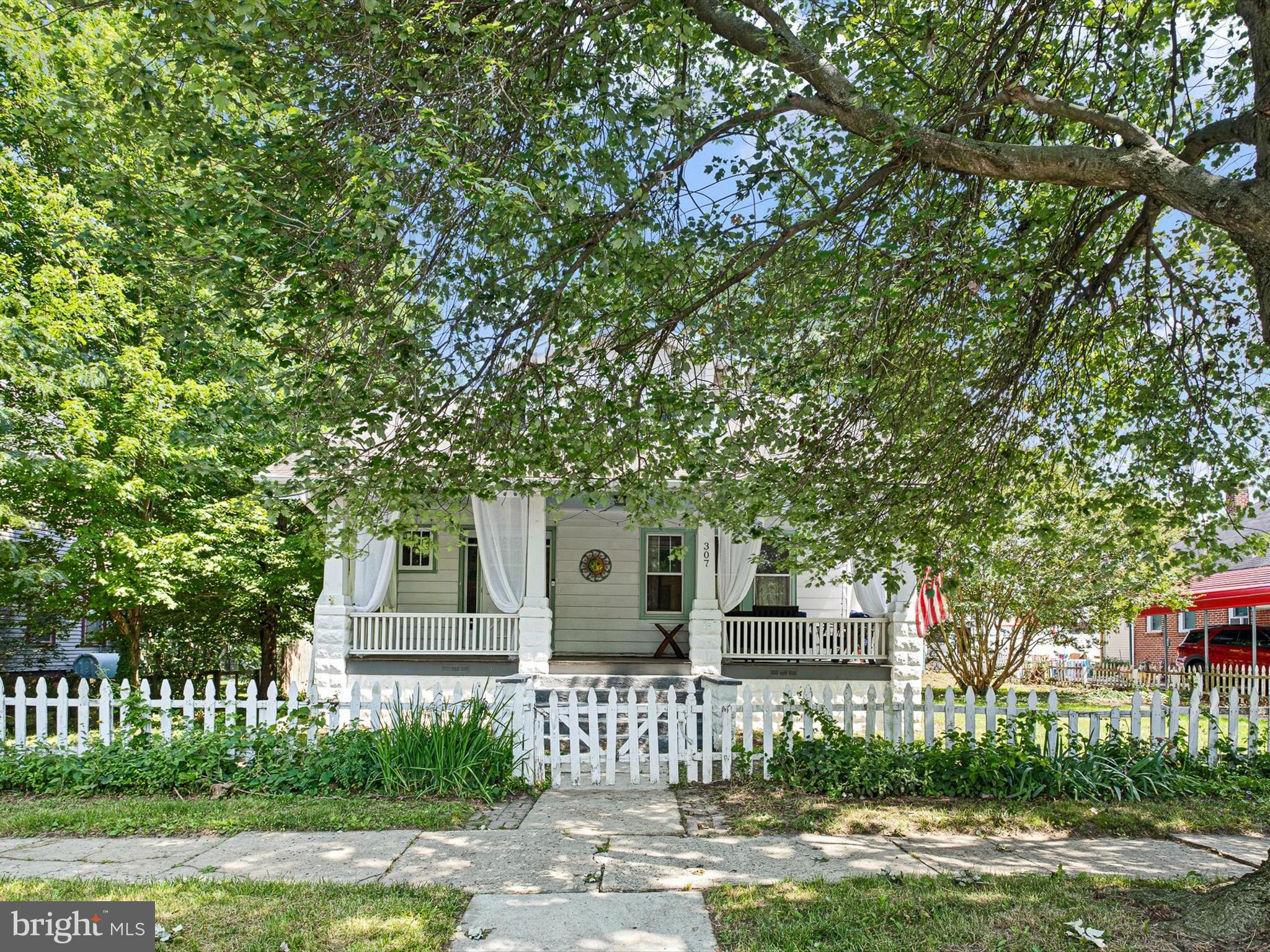307 CLINTON STREET