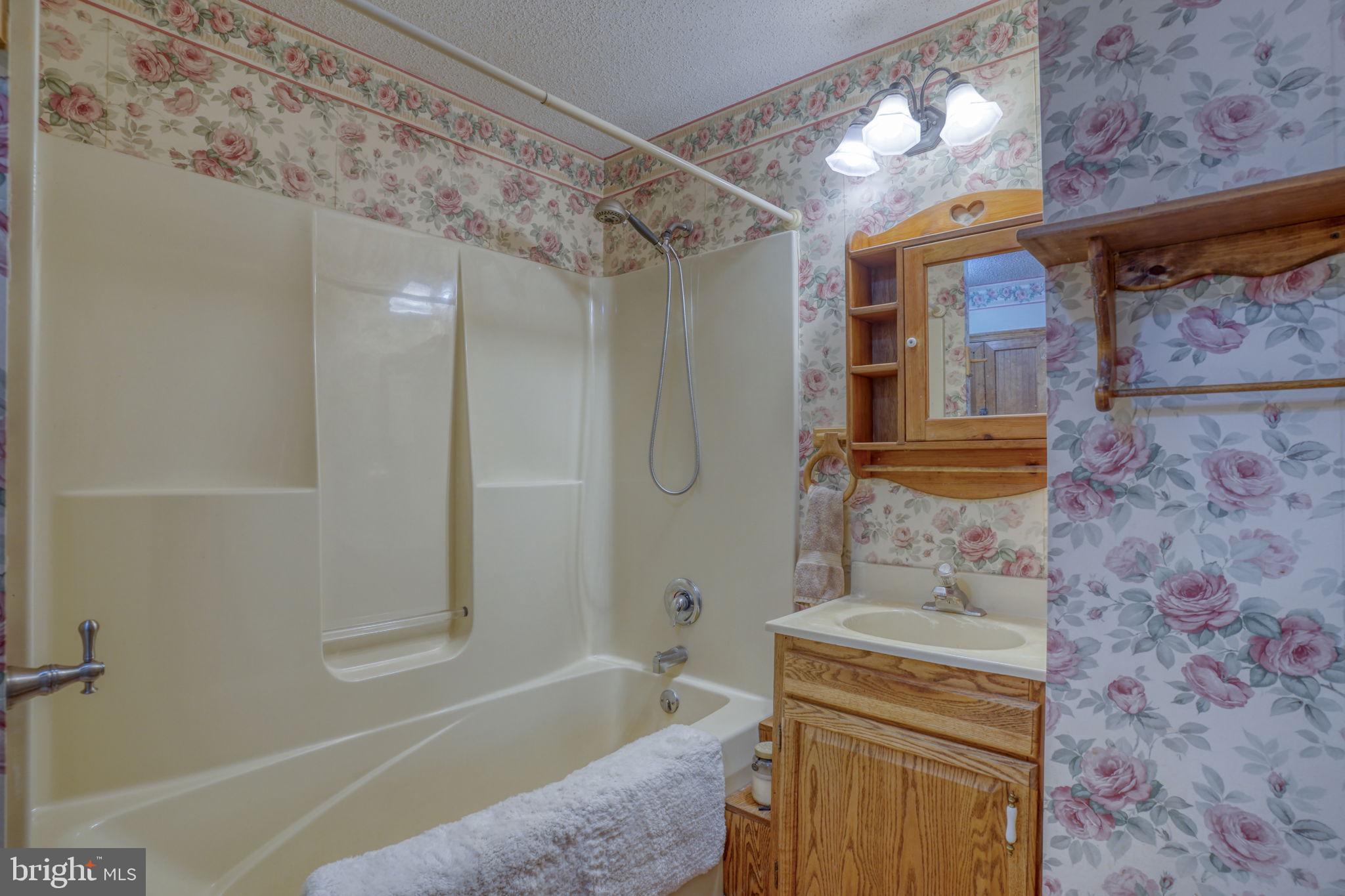 1332 ALLEY MILL ROAD
