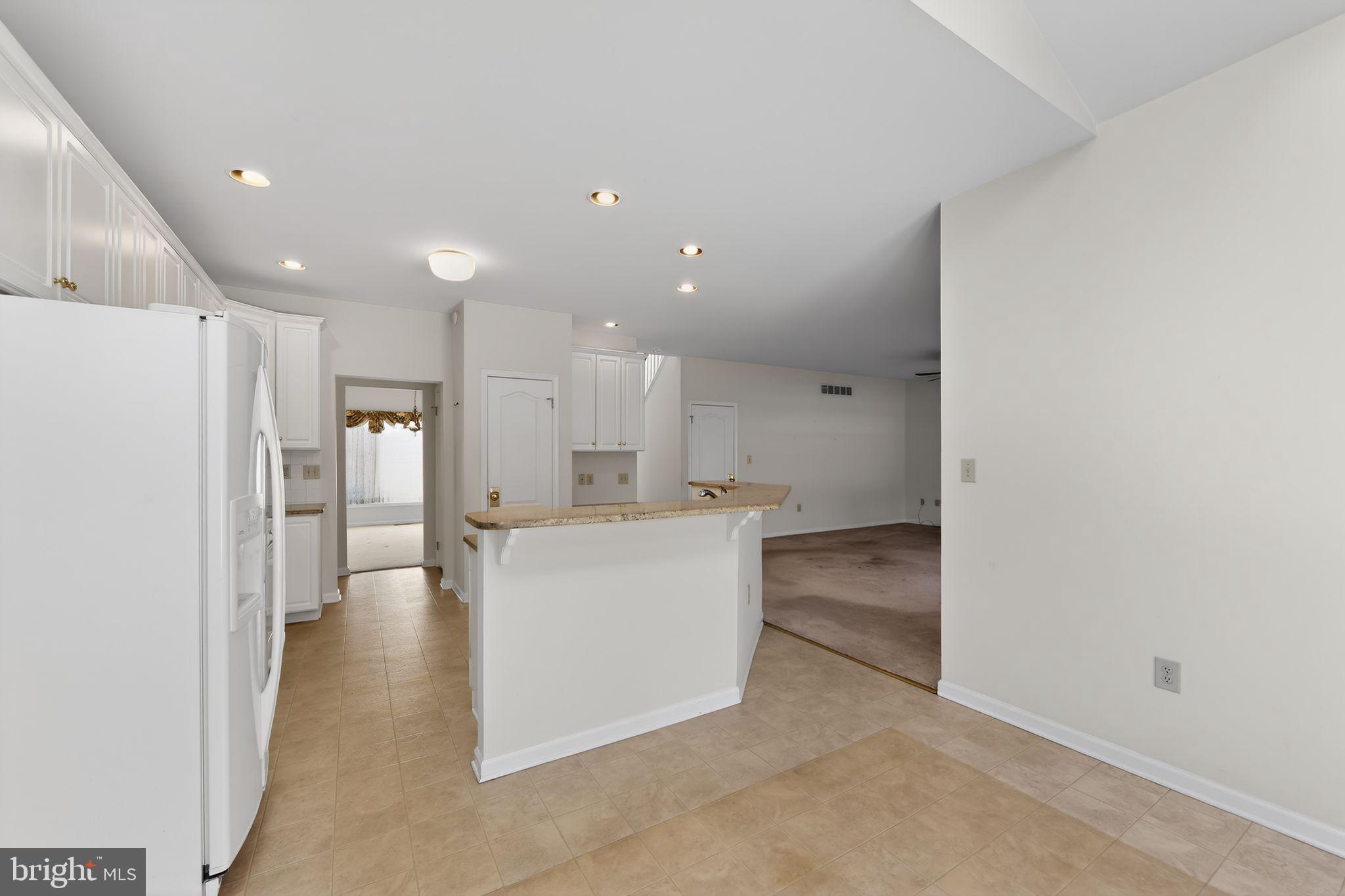 221 CULLEN WAY