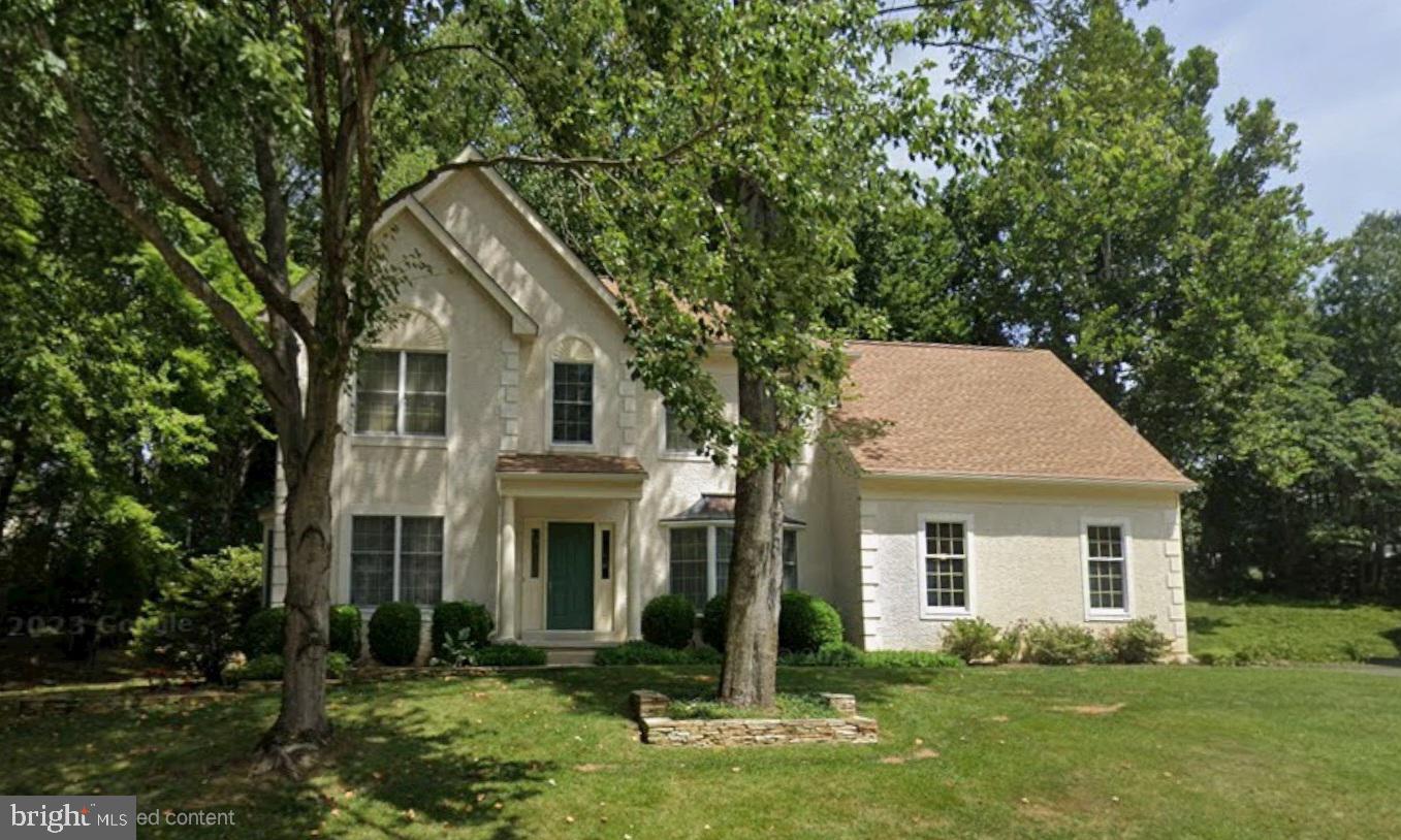 221 CULLEN WAY