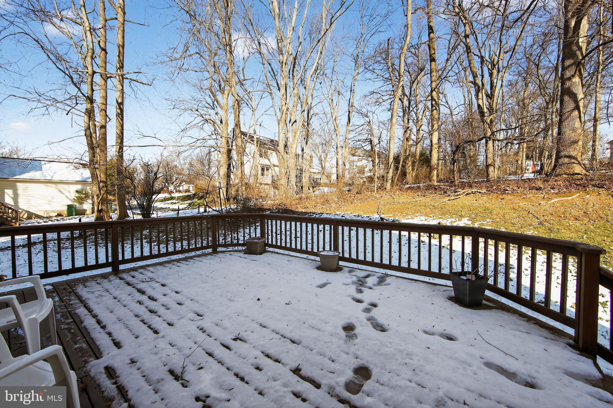 221 CULLEN WAY