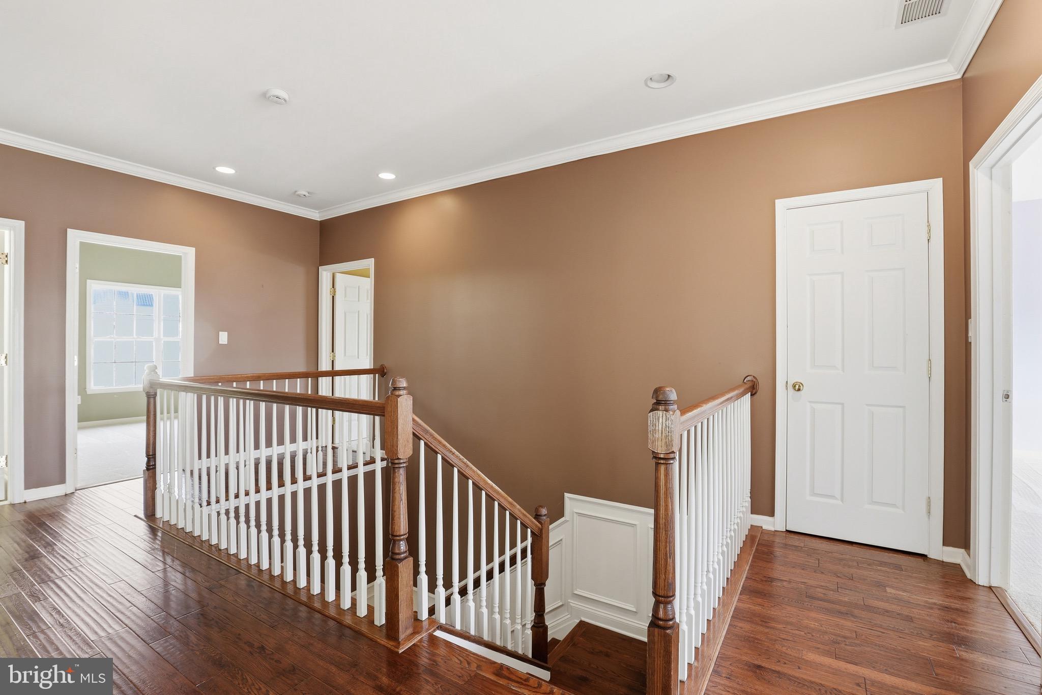 308 ELLENWOOD DRIVE