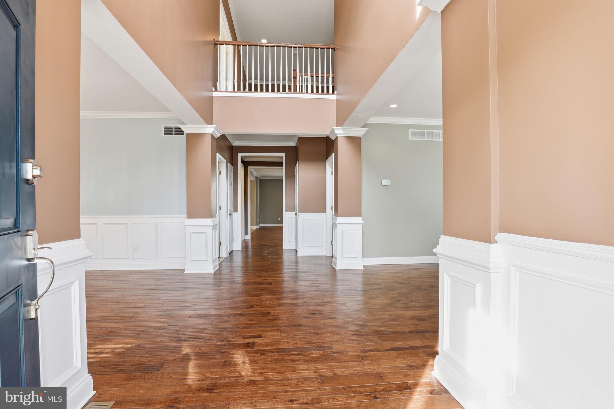 308 ELLENWOOD DRIVE