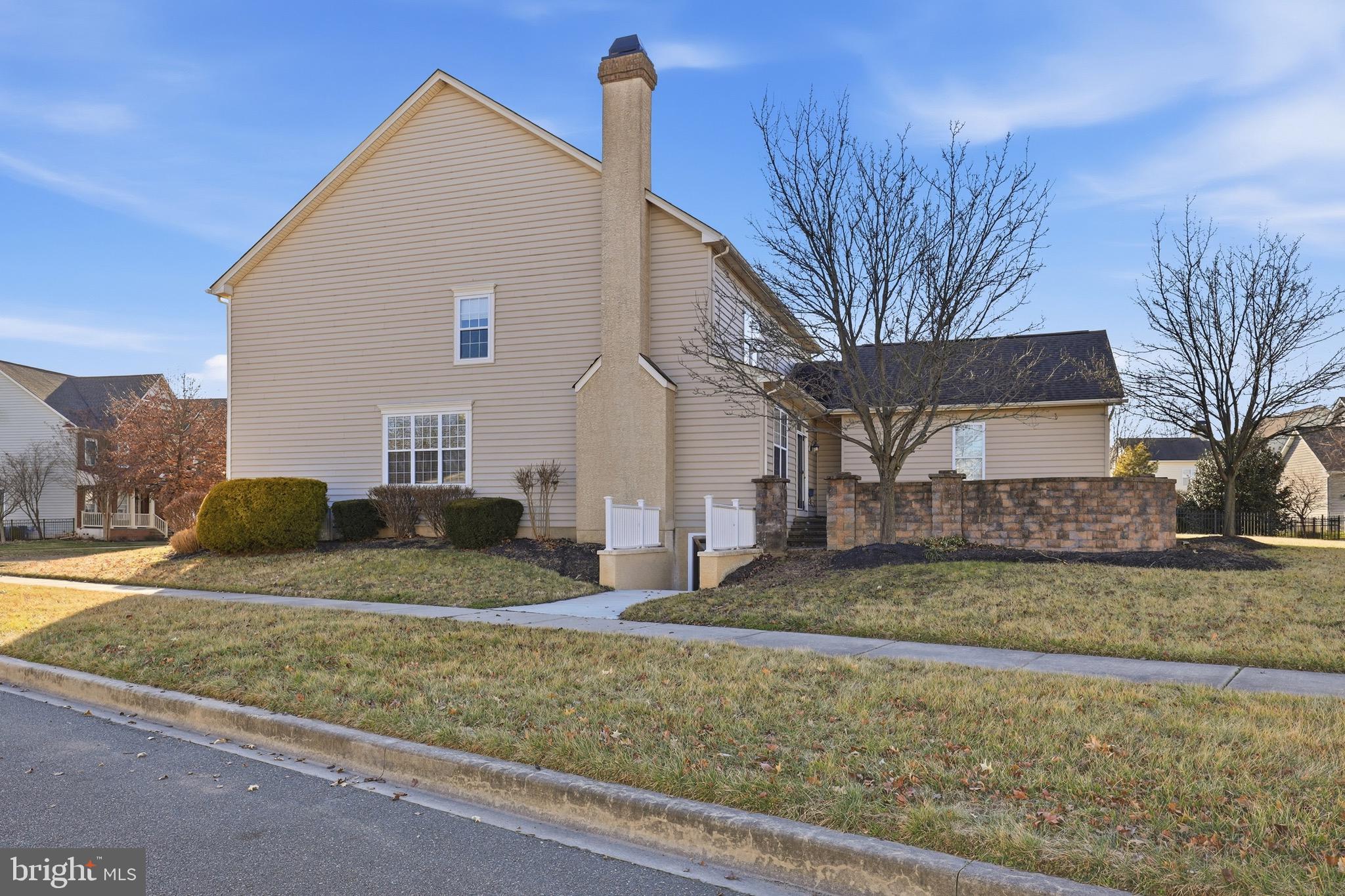 308 ELLENWOOD DRIVE