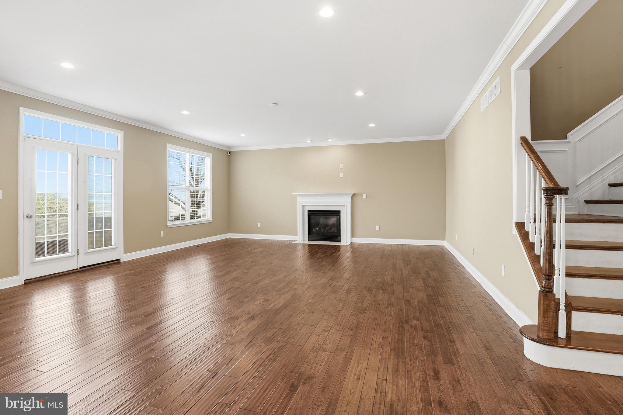 308 ELLENWOOD DRIVE