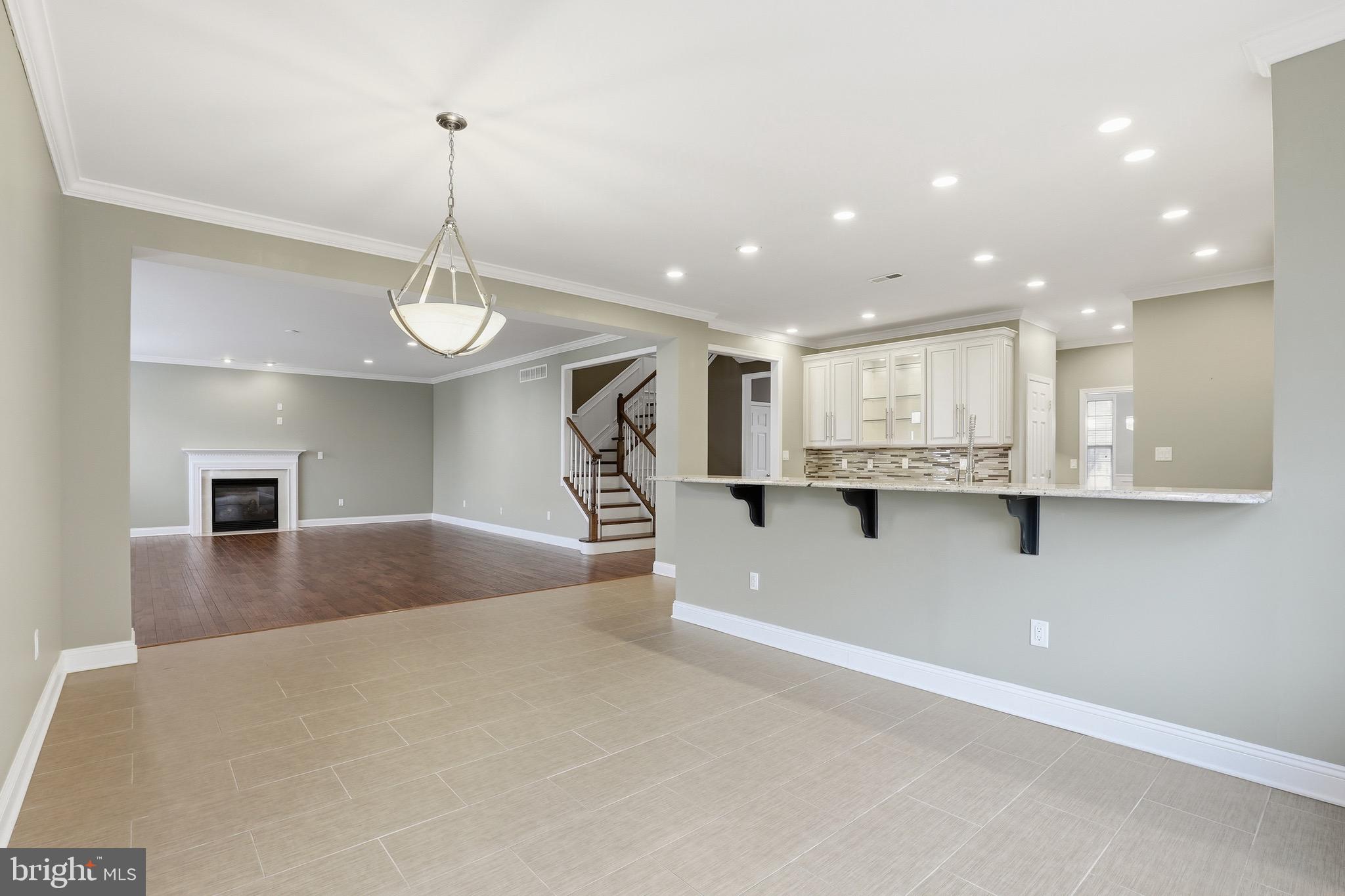 308 ELLENWOOD DRIVE