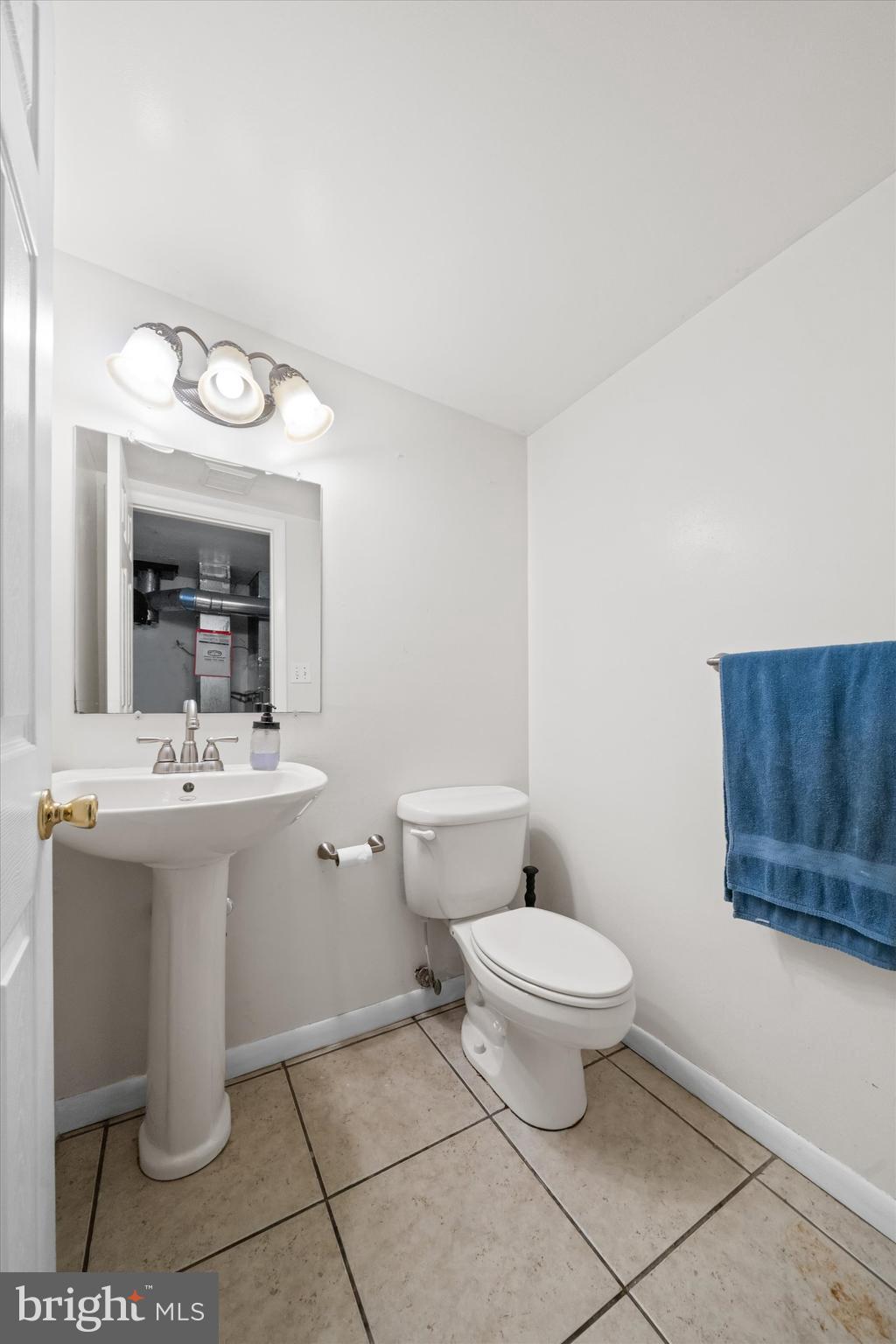1 PEBBLE PLACE