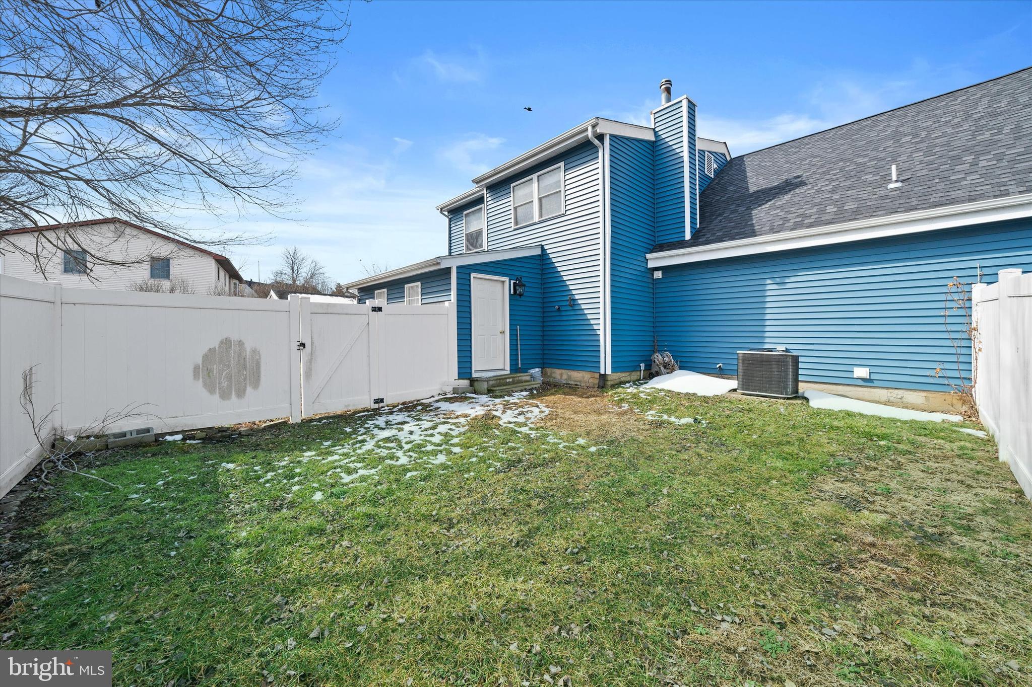 1 PEBBLE PLACE