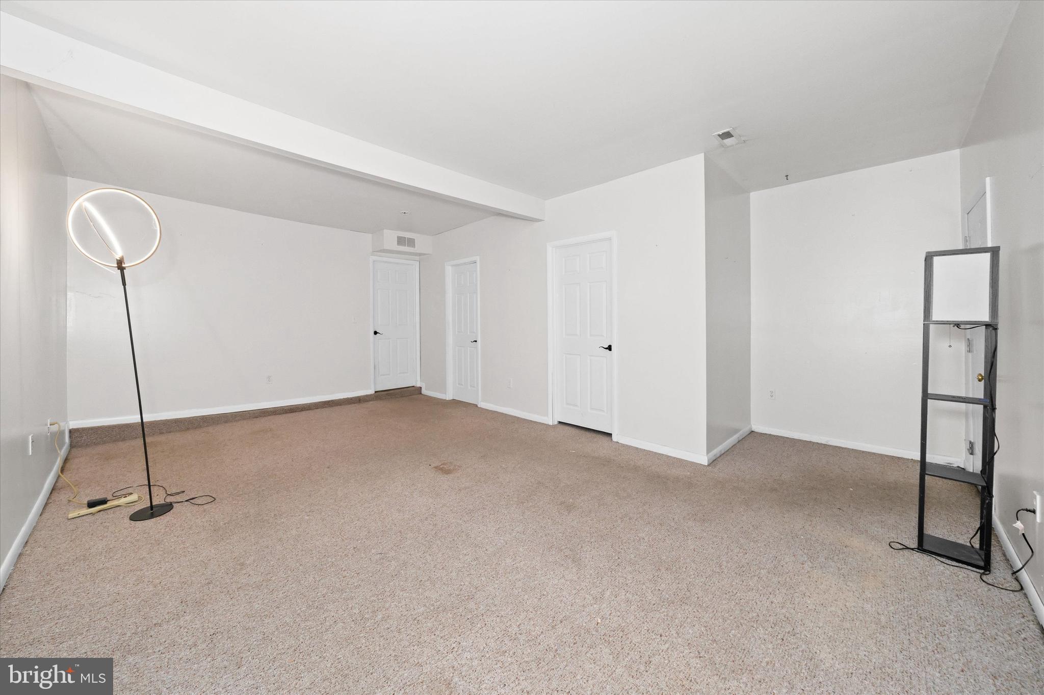 1 PEBBLE PLACE