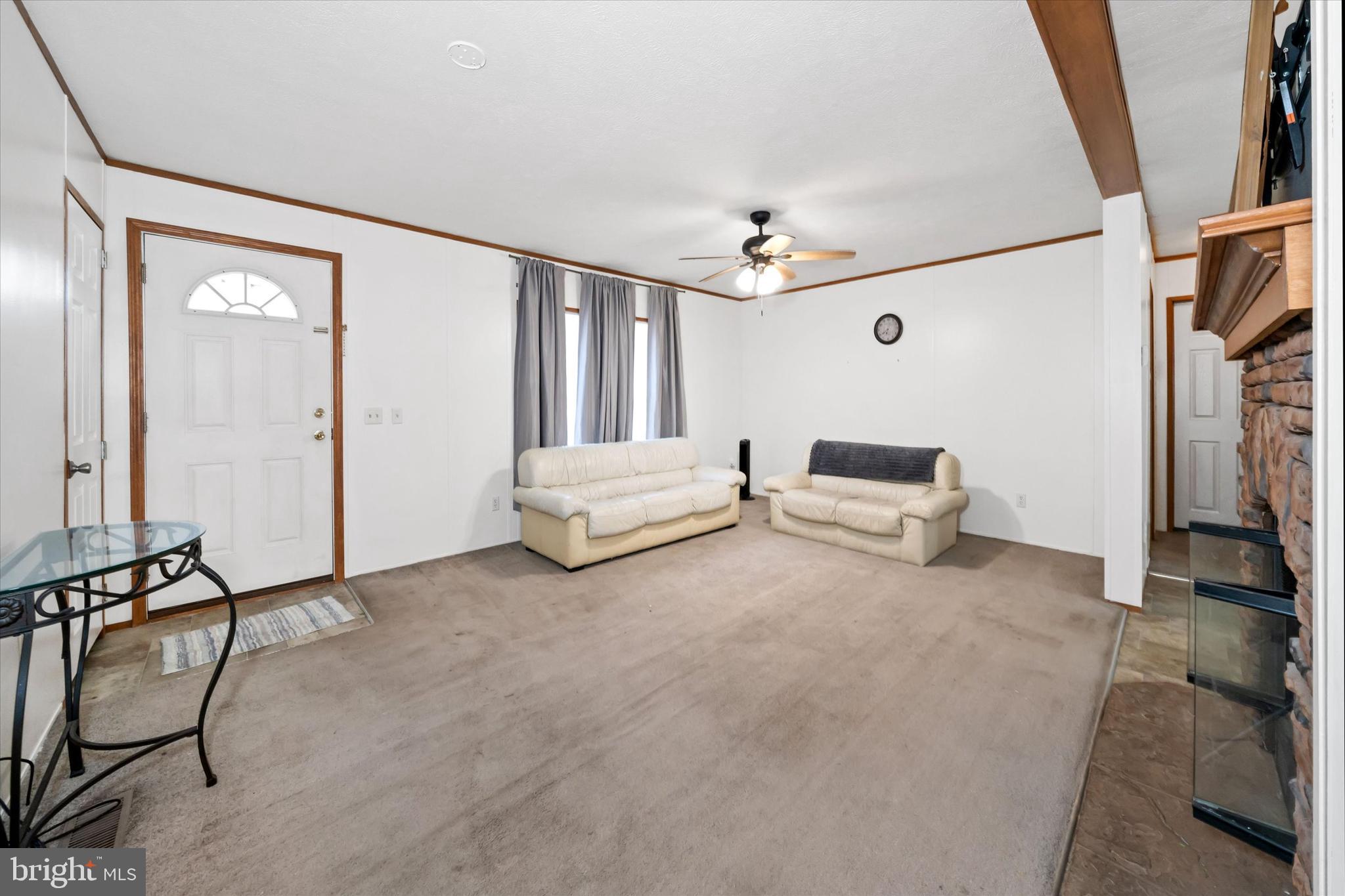 8 BELL STREET A068