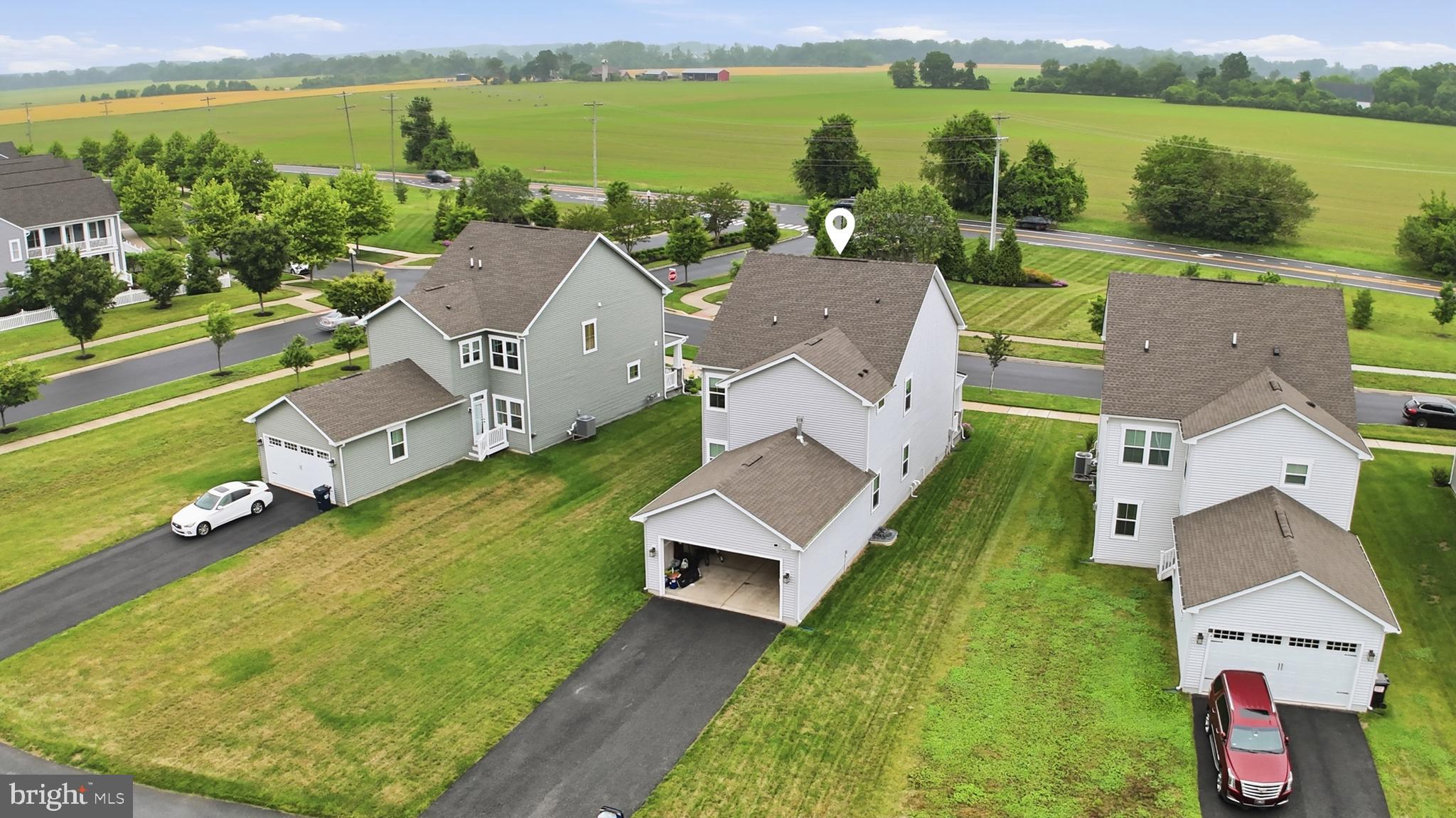 649 SPRING HOLLOW DRIVE