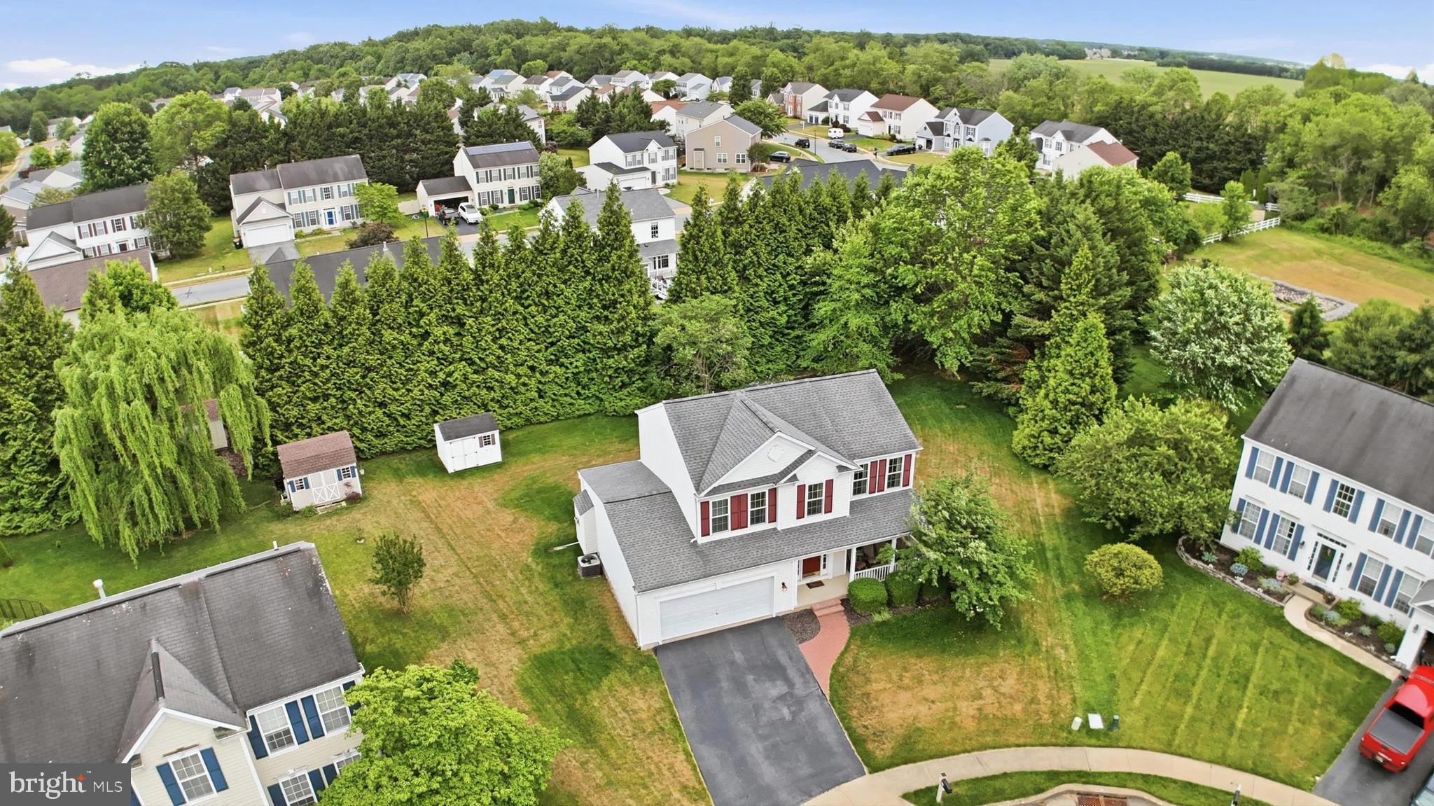 27 E MINGLEWOOD DRIVE