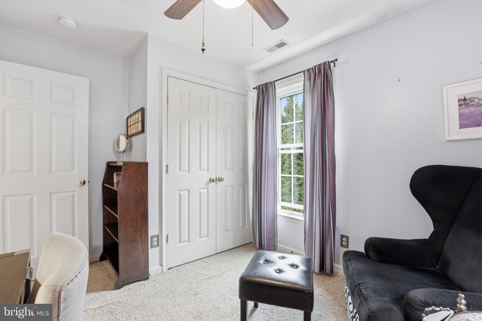 27 E MINGLEWOOD DRIVE