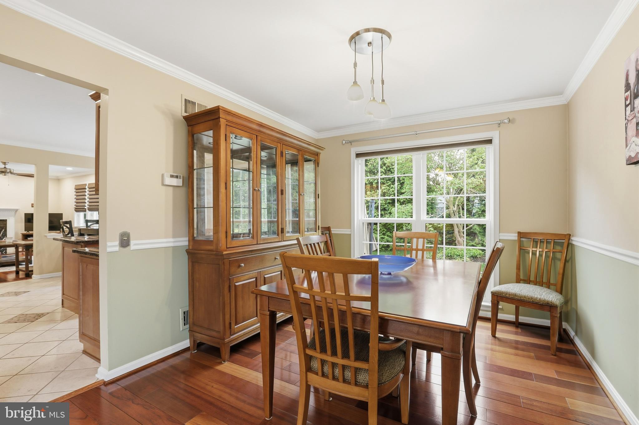 27 E MINGLEWOOD DRIVE
