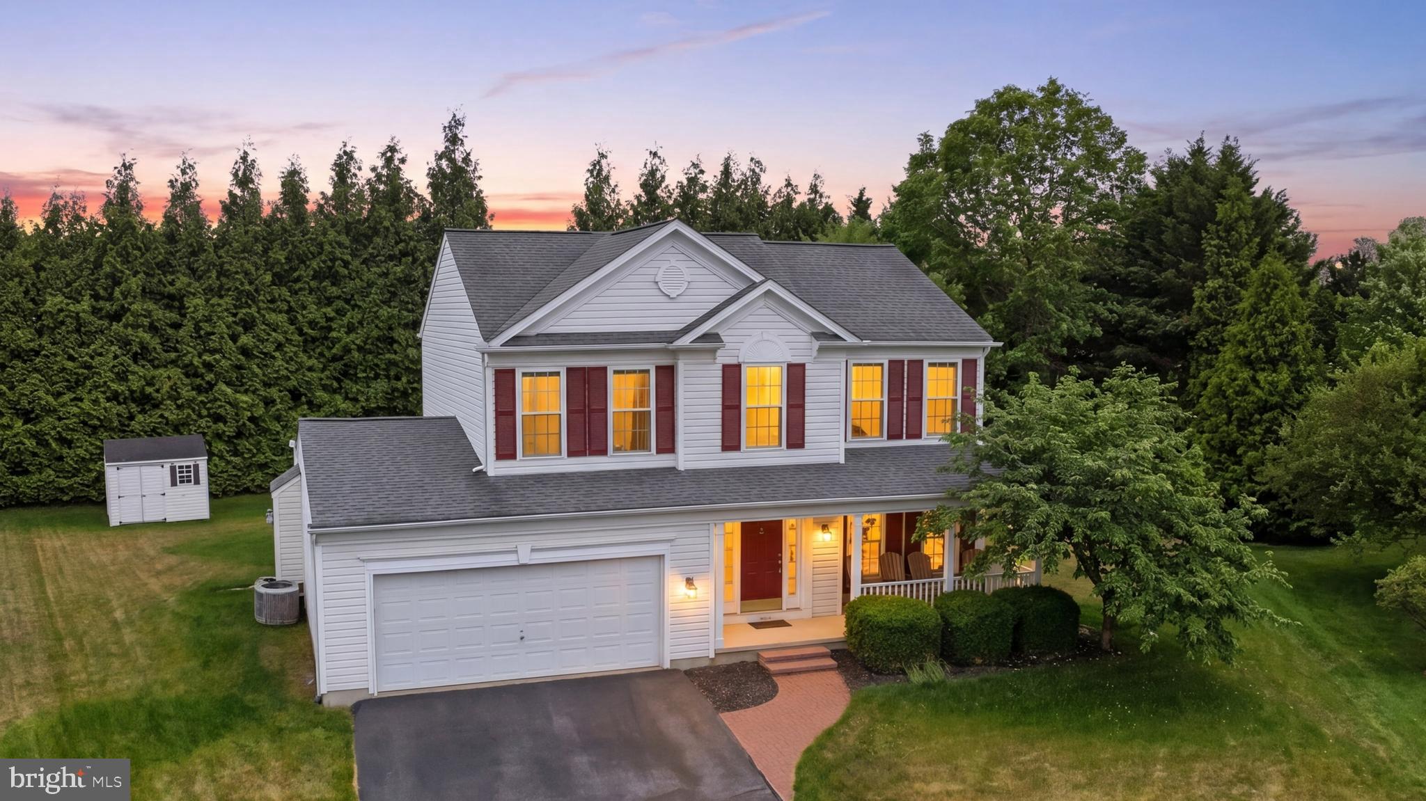 27 E MINGLEWOOD DRIVE